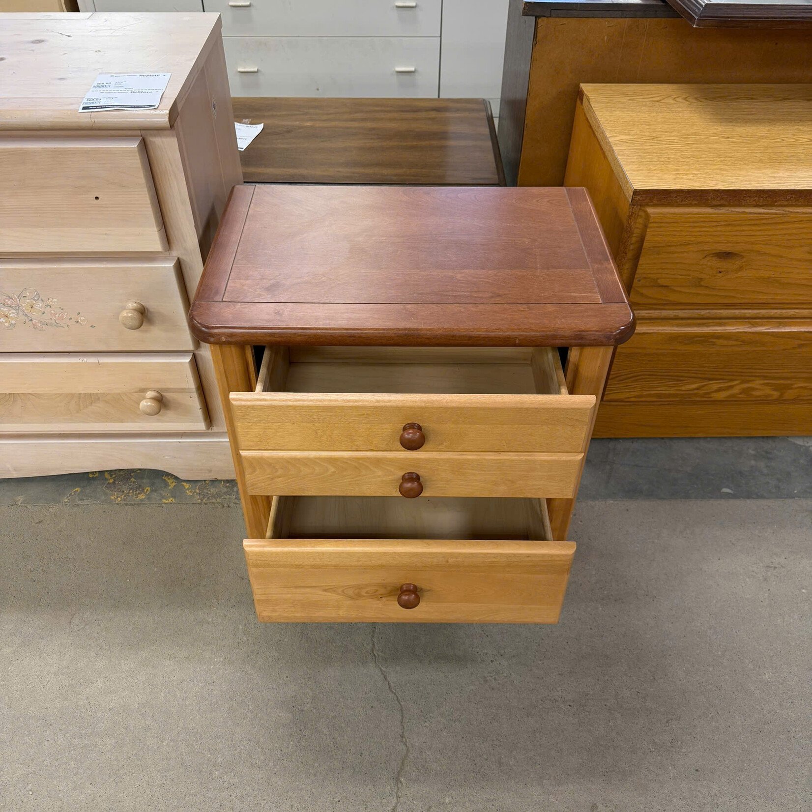 2 Drawer Night Stand Table