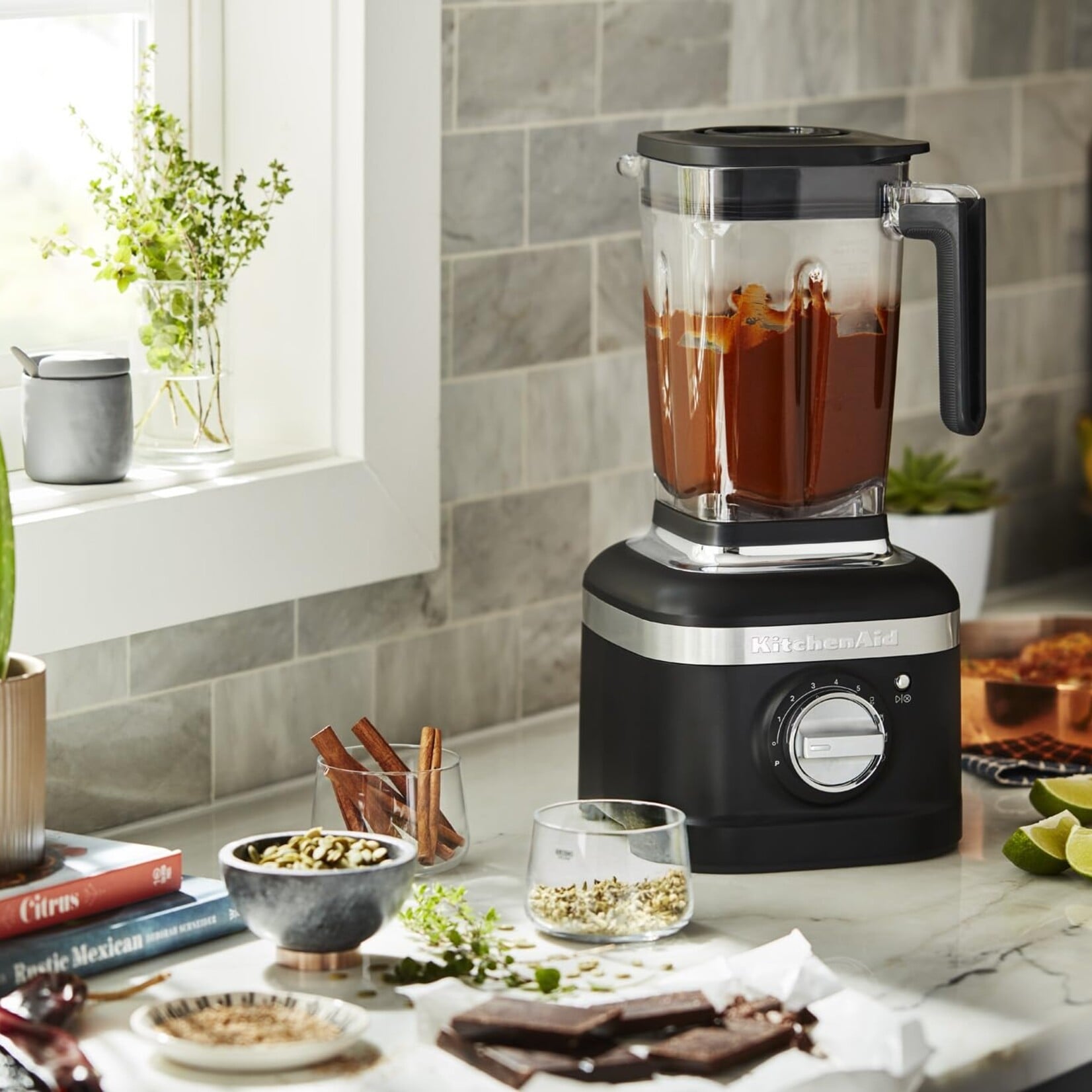 Kitchen Aid Blender With 2 Jars