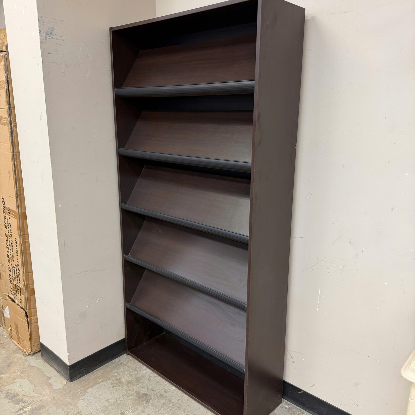 Display Book Shelf