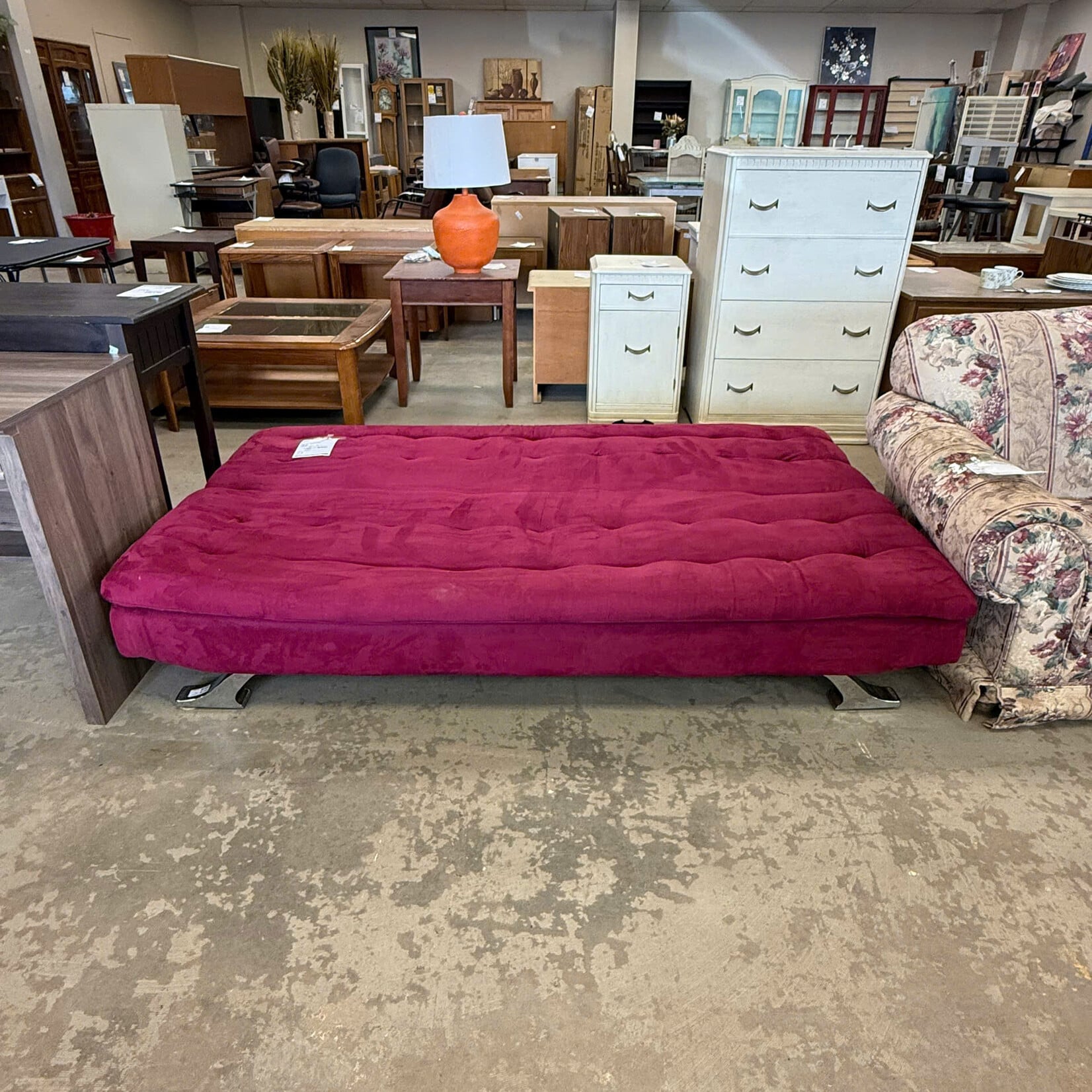 Red Violet Futon