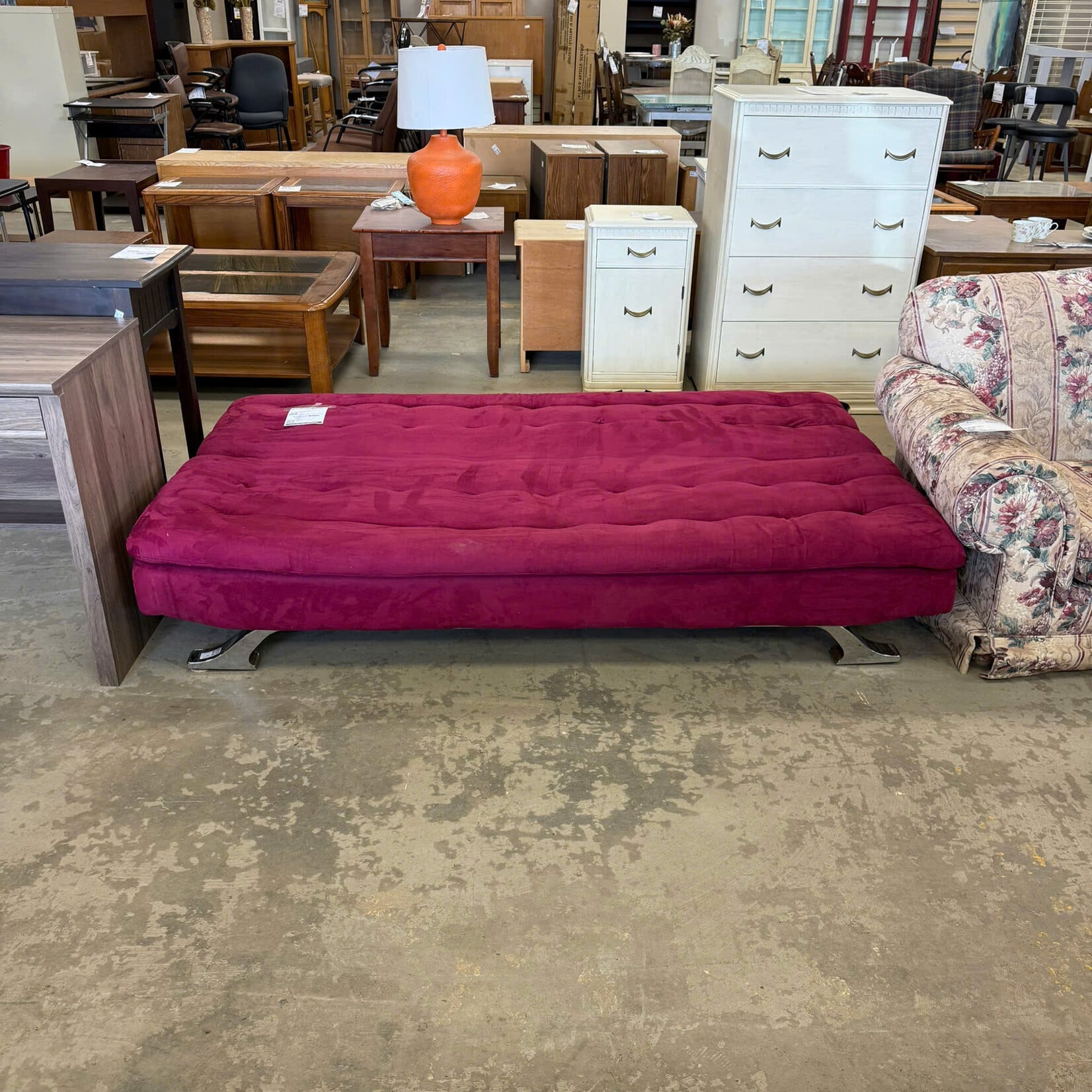 Red Violet Futon