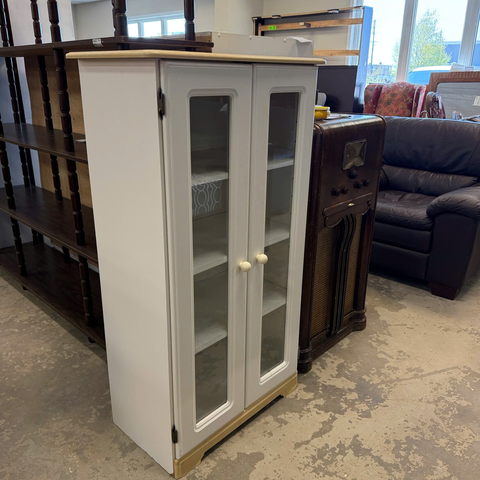 2 Door 3 Shelves White Cabinet