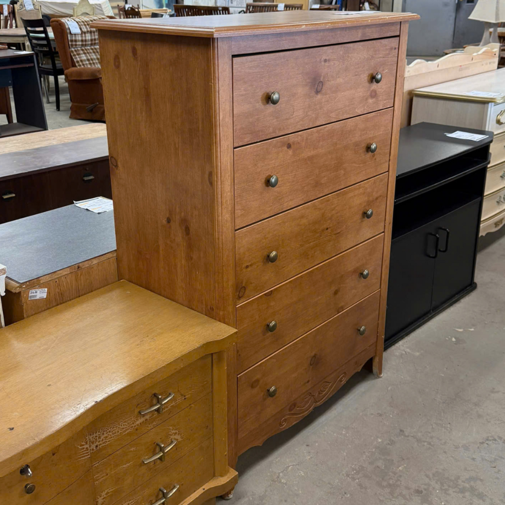 5 Drawer Upright Dresser