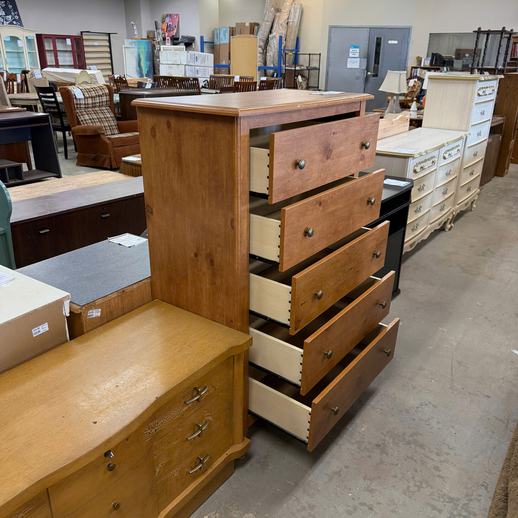 5 Drawer Upright Dresser