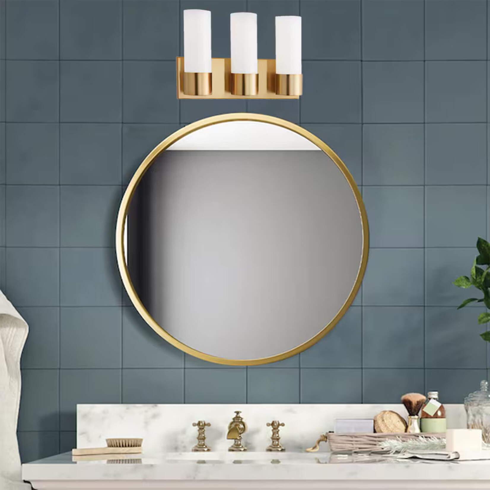 Naga Vanity Light