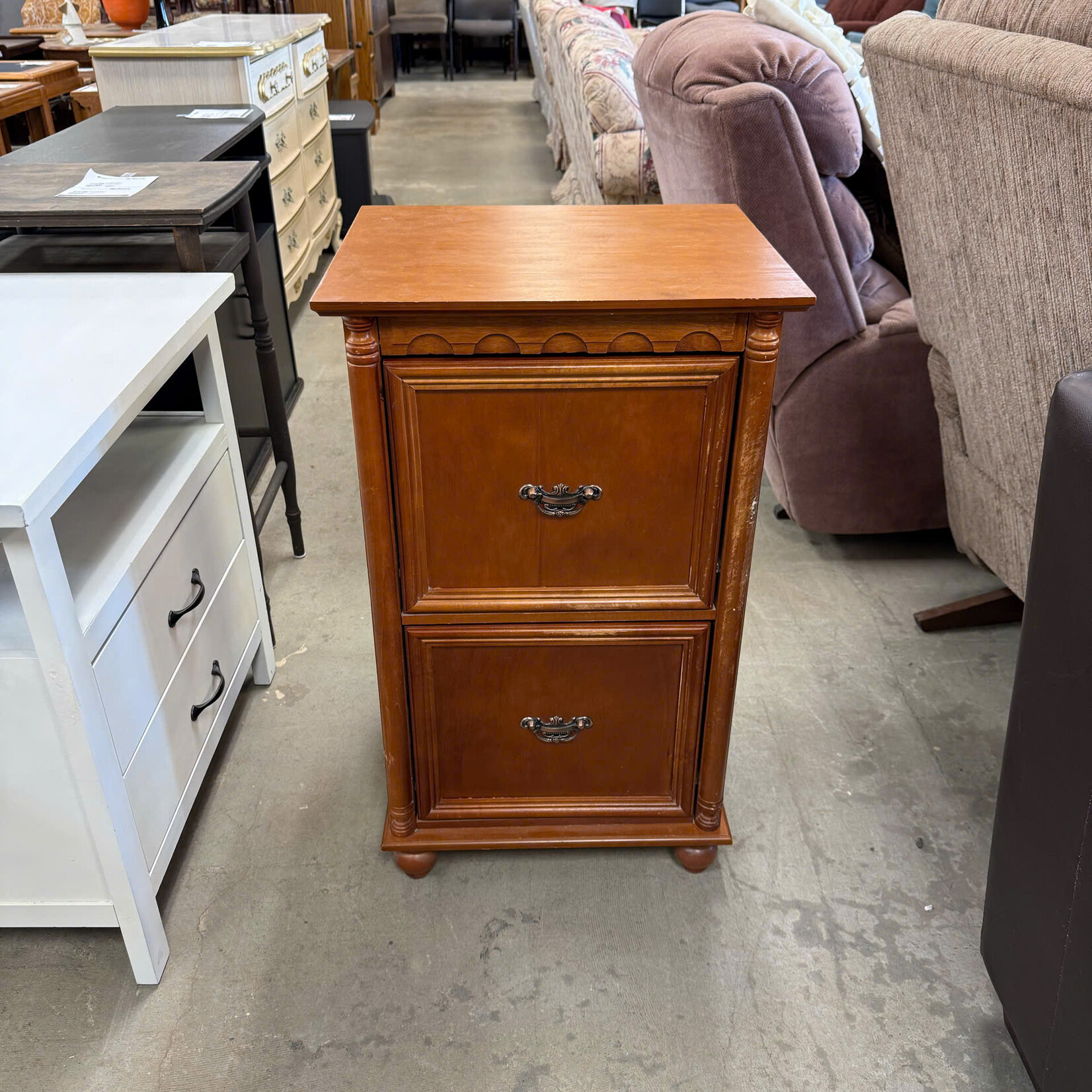 Wooden 2 Drawer Night Stand