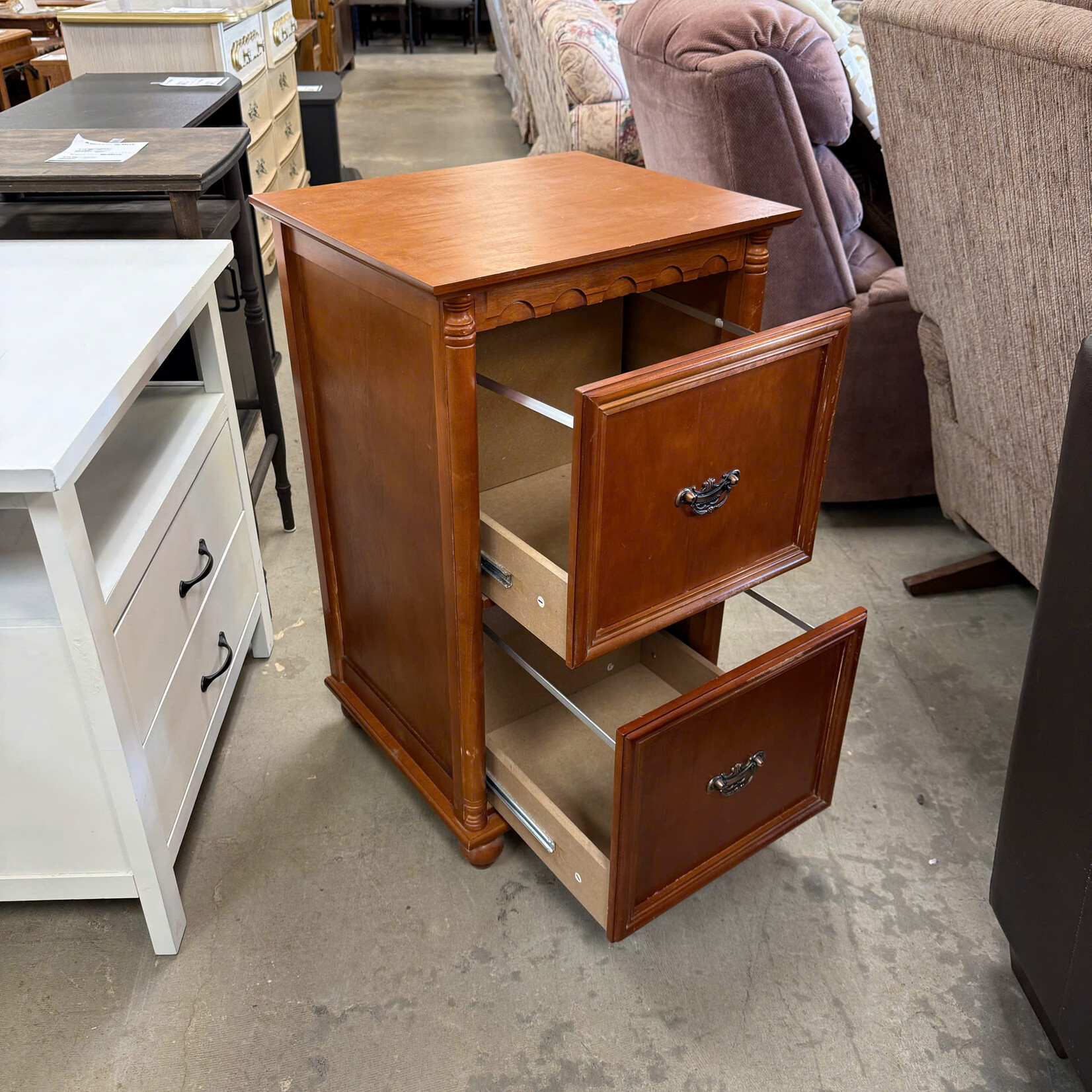Wooden 2 Drawer Night Stand