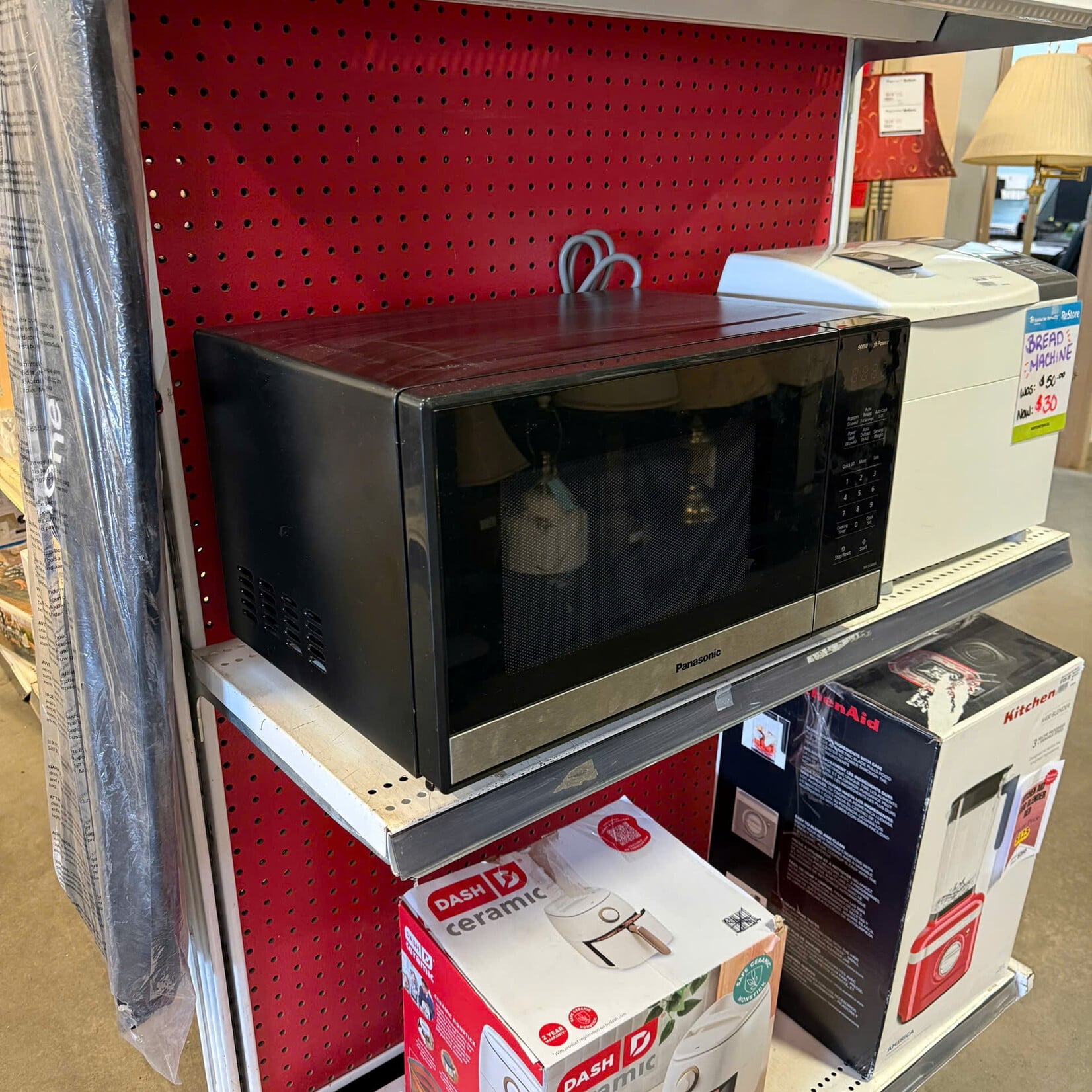 Microwave Oven