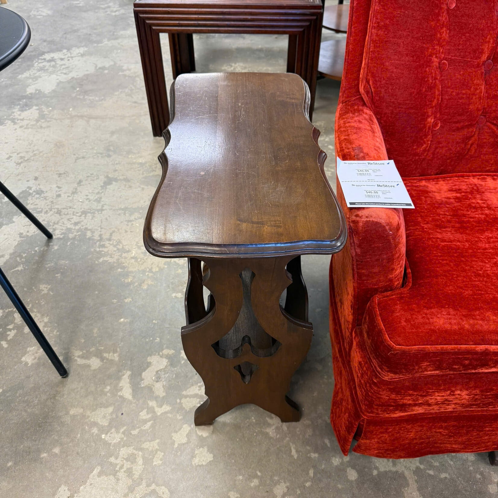 Magazine Table