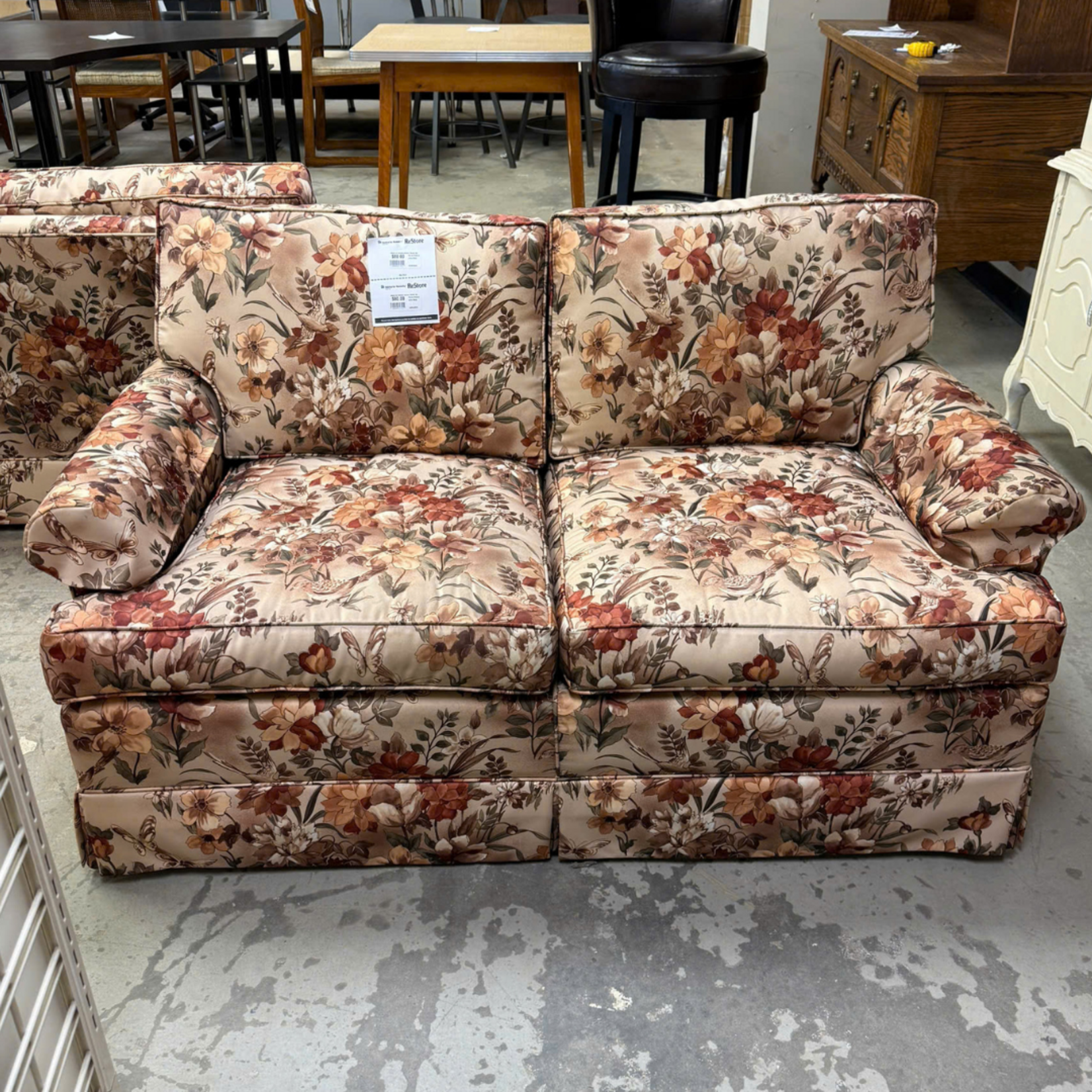Floral Pattern Love Seat