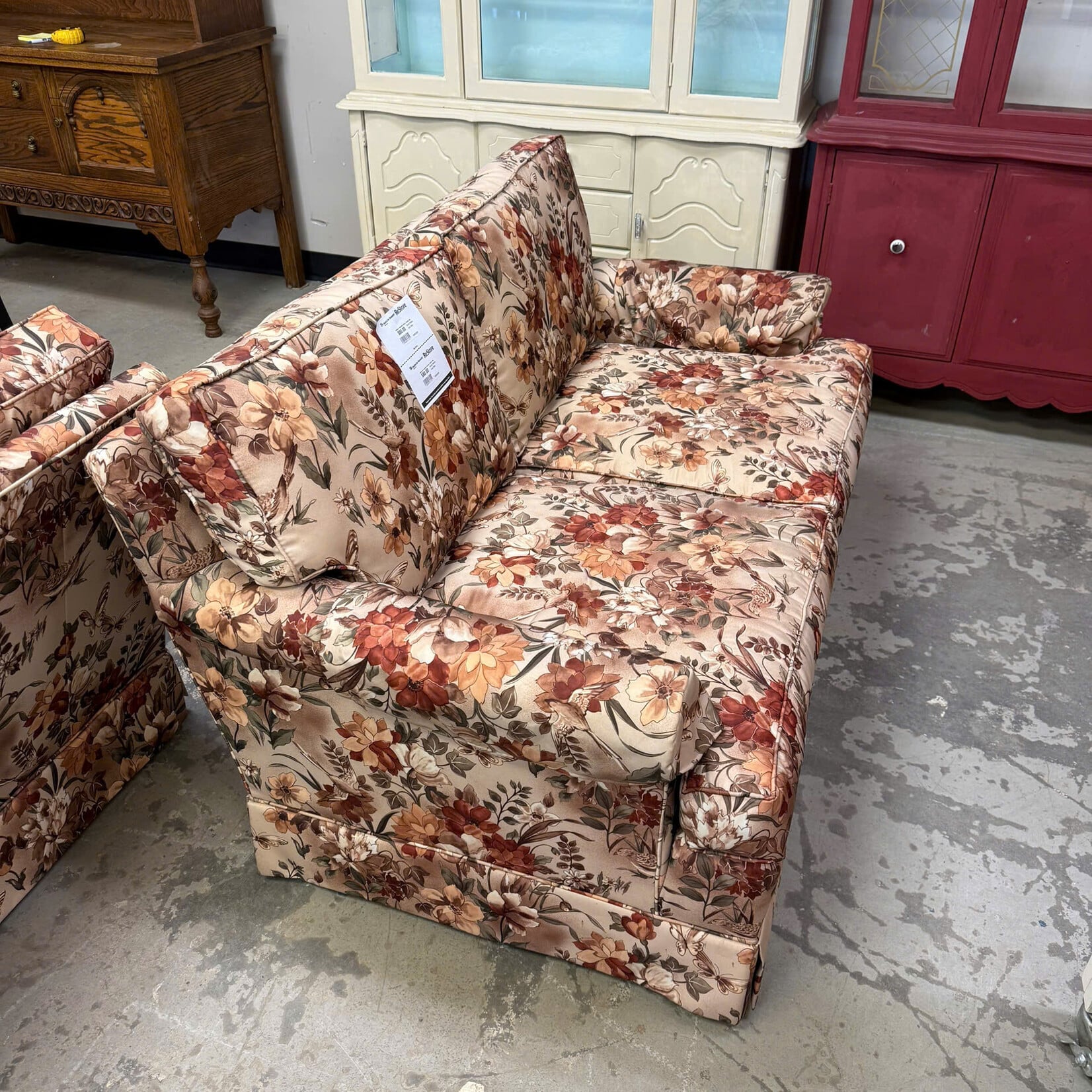 Floral Pattern Love Seat