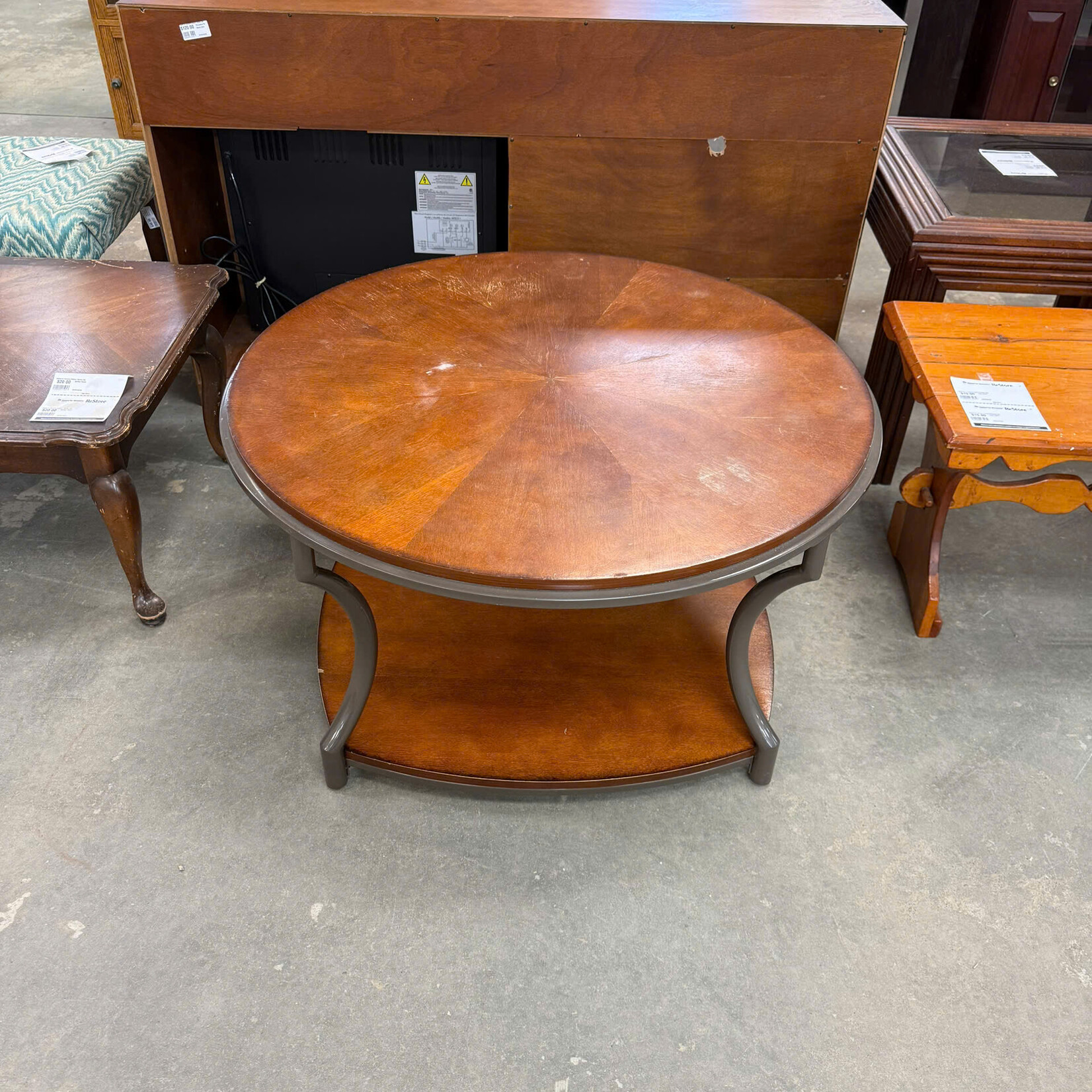 Rounded Glossy Coffee Table