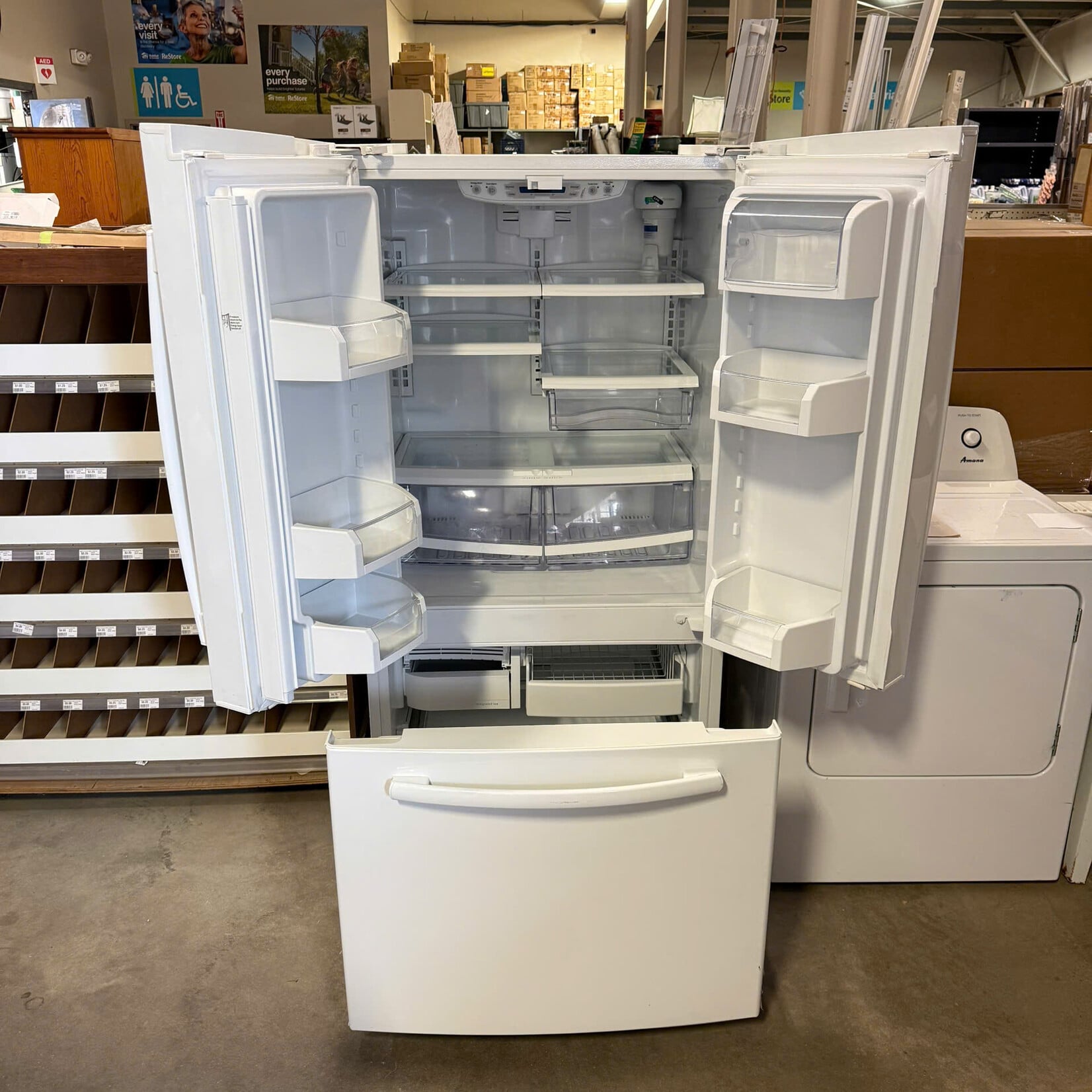 Fridge/Refrigerator (Make- GE)