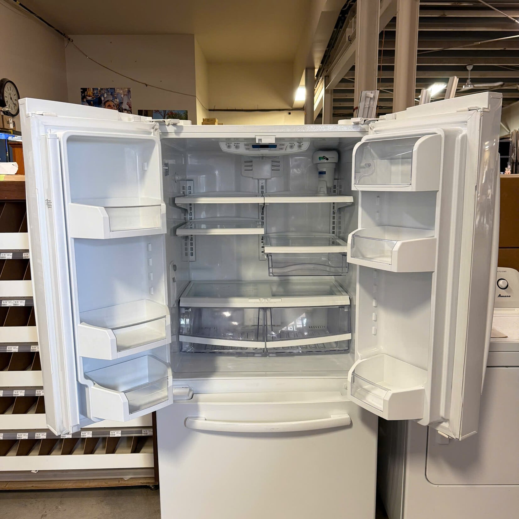 Fridge/Refrigerator (Make- GE)
