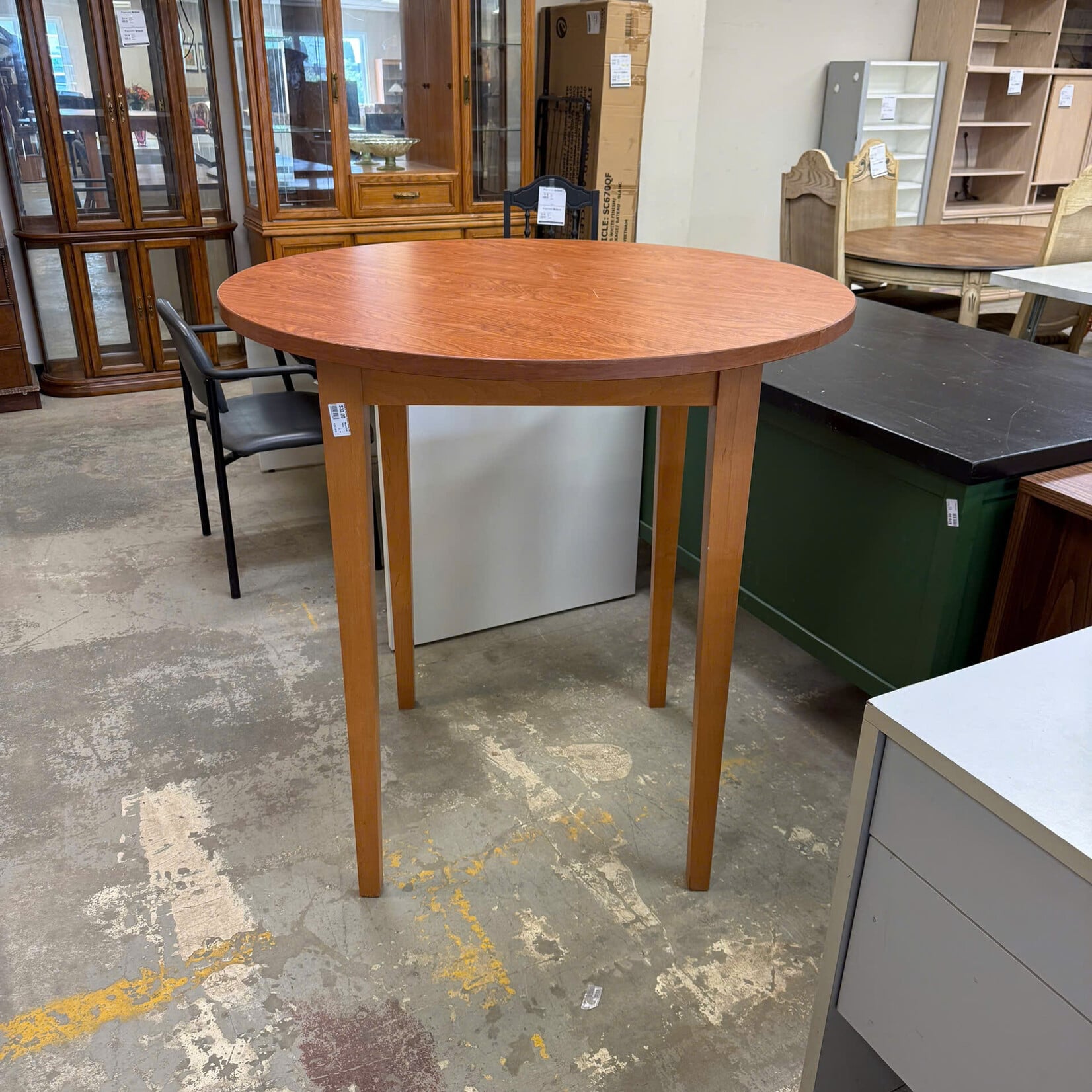 Round Tall Table