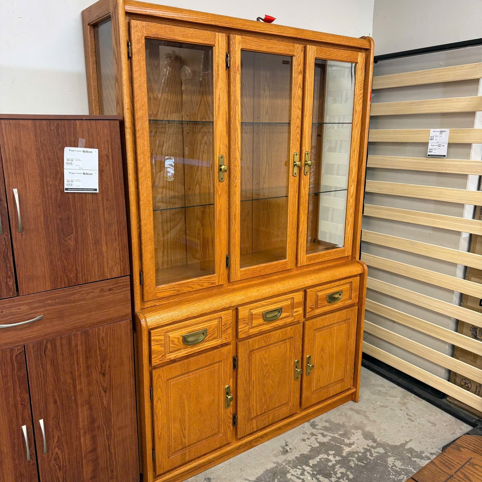 3 Window Door China Cabinet