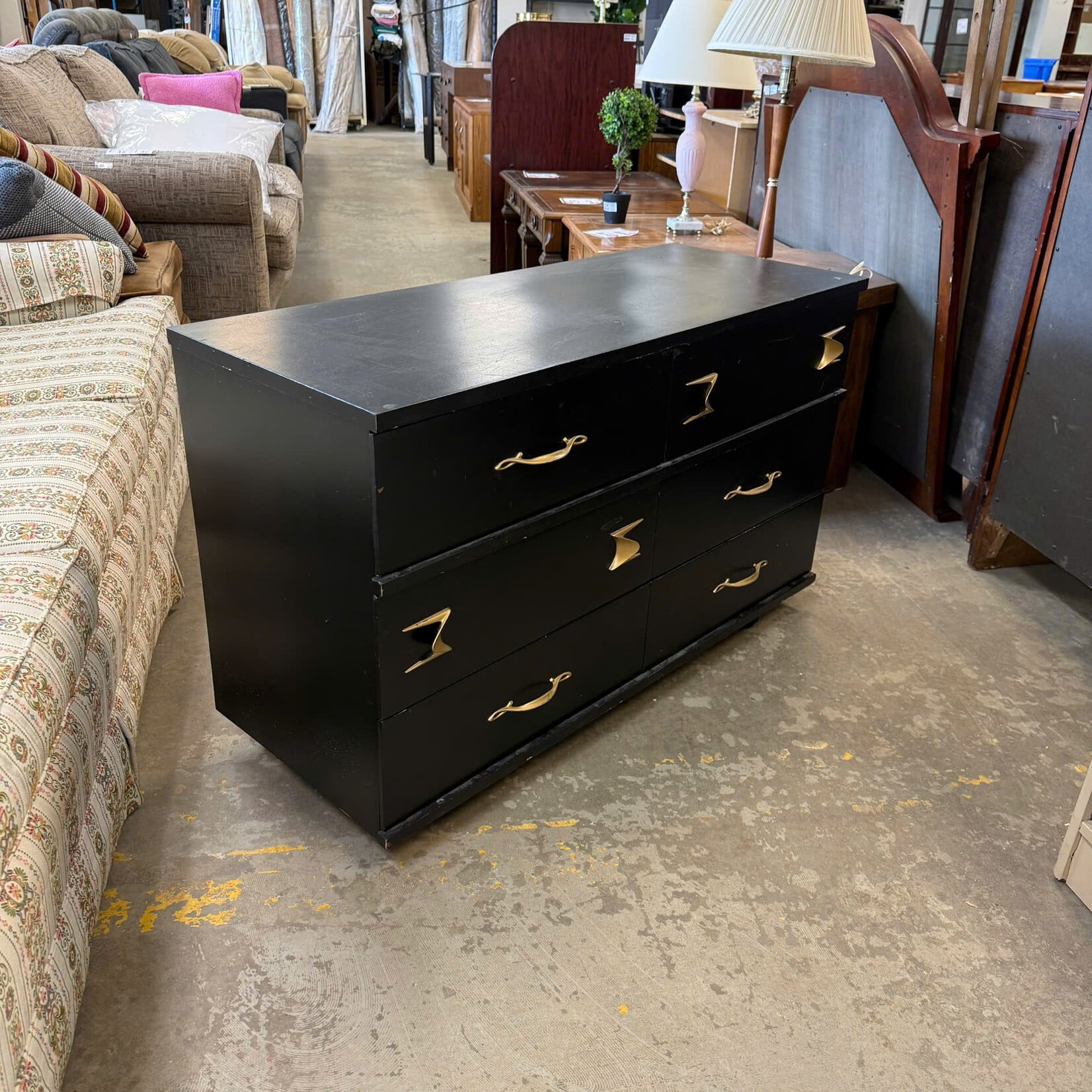 Black Rolling 6 Drawer Dresser