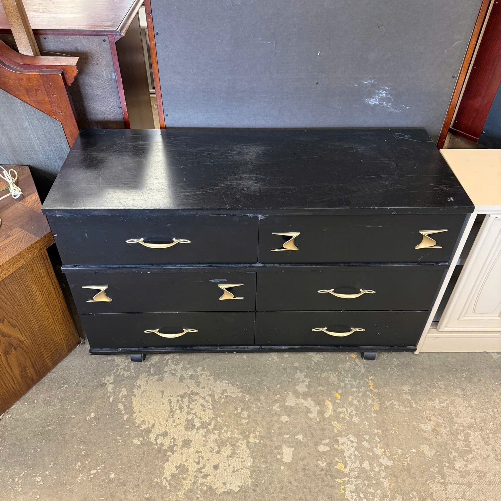 Black Rolling 6 Drawer Dresser