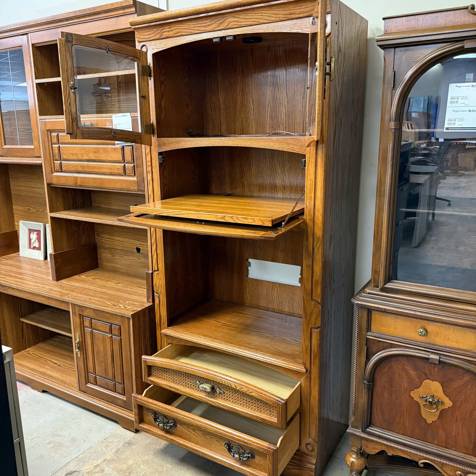 Entertainment Unit
