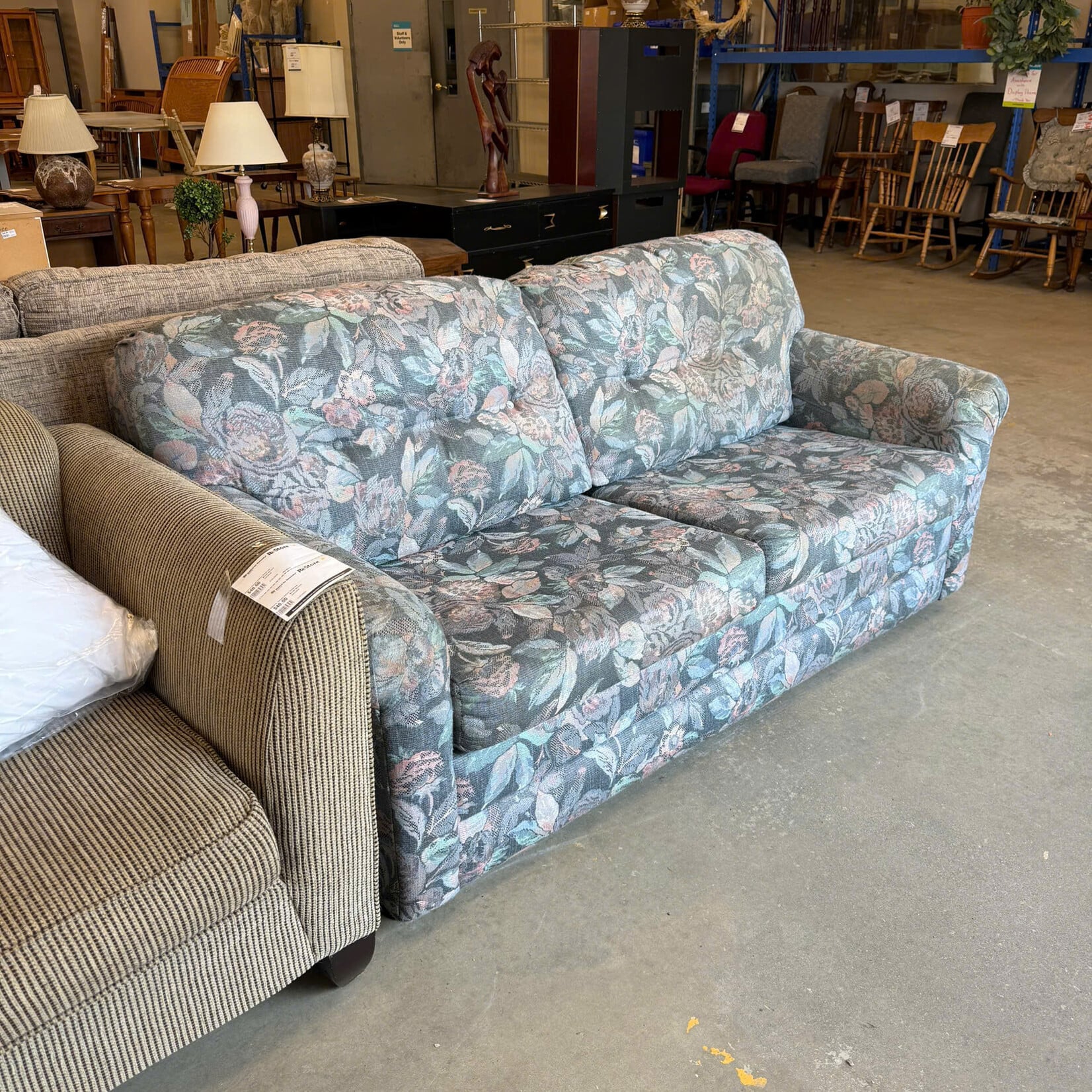 Flowery Sleeper Sofa