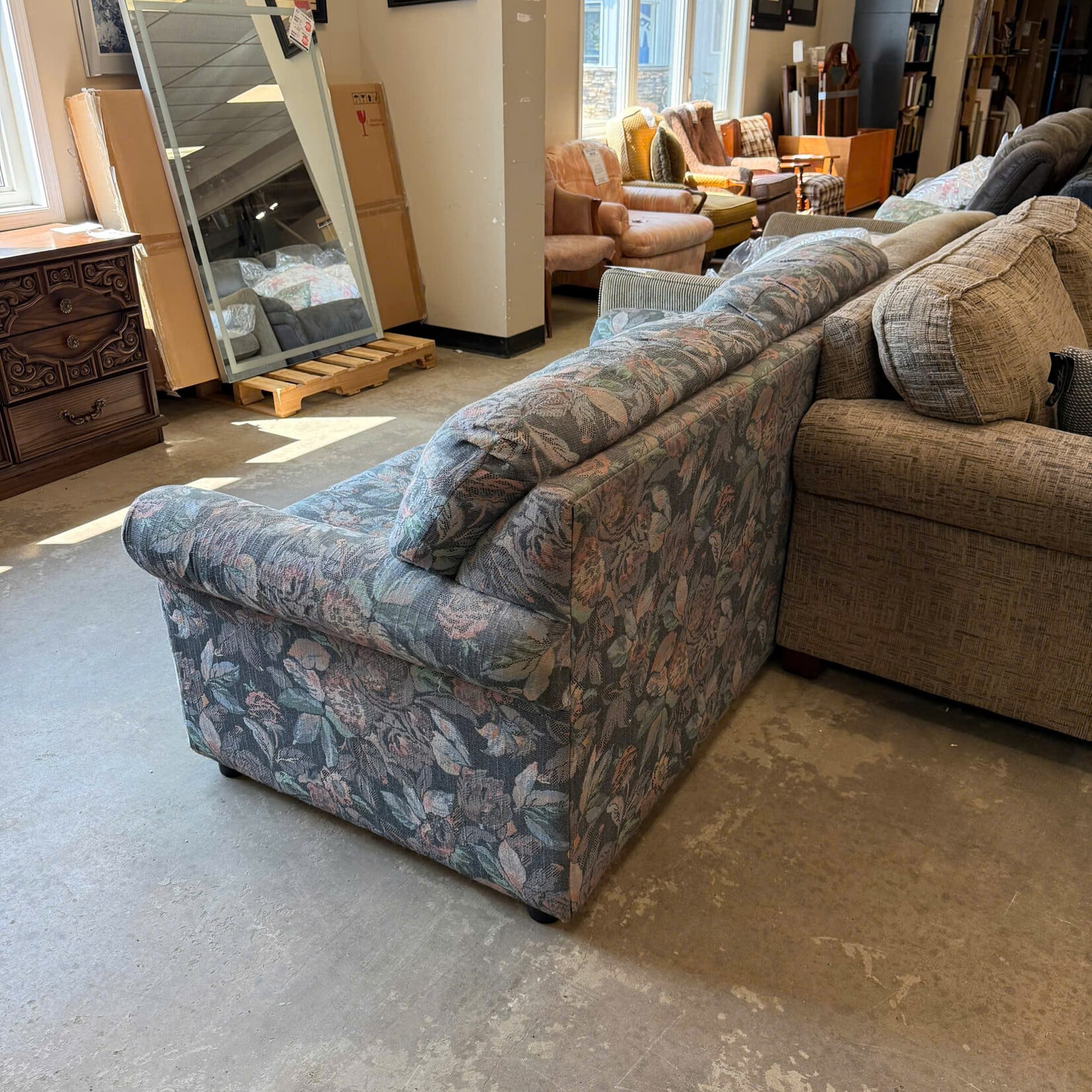 Flowery Sleeper Sofa