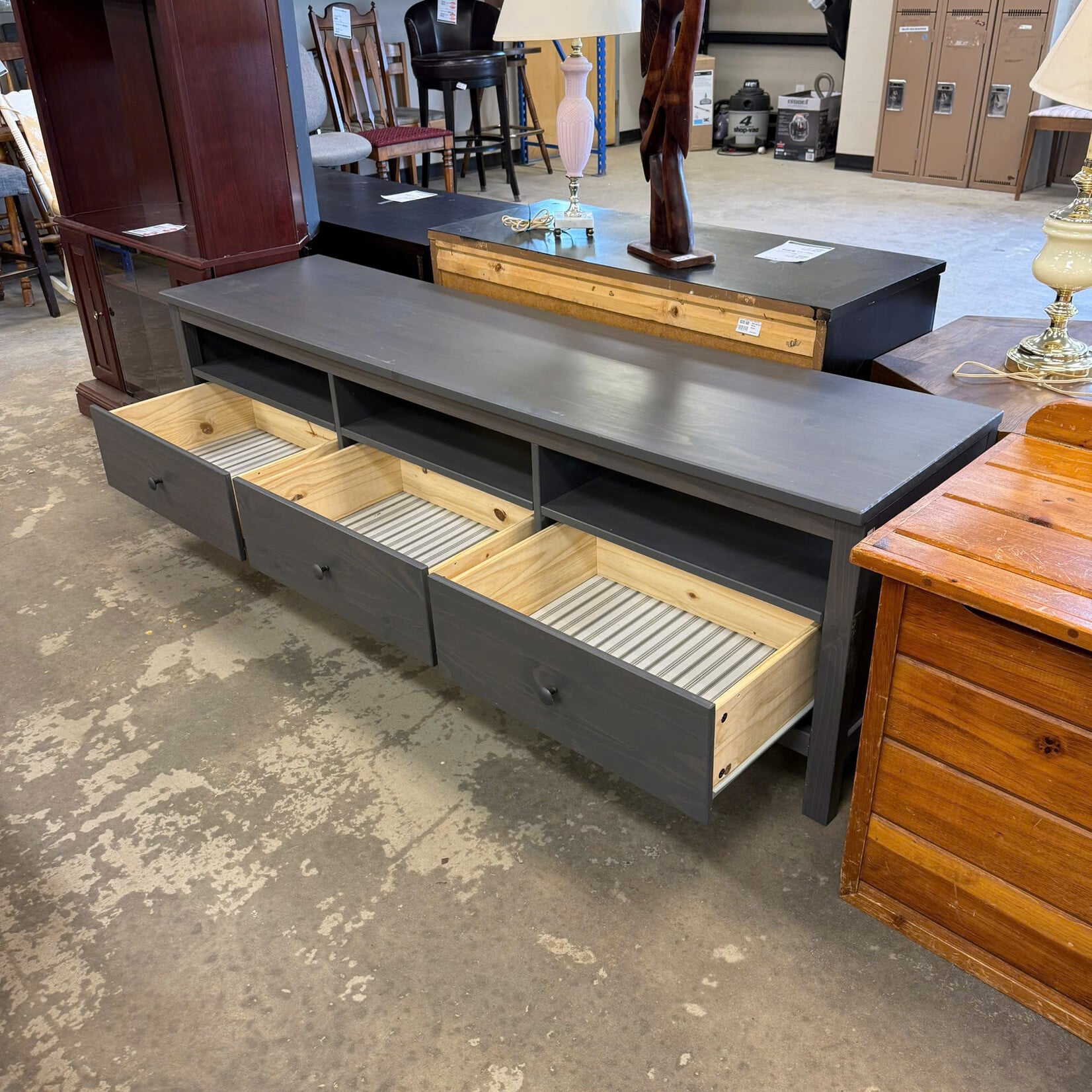3 Drawer TV Stand