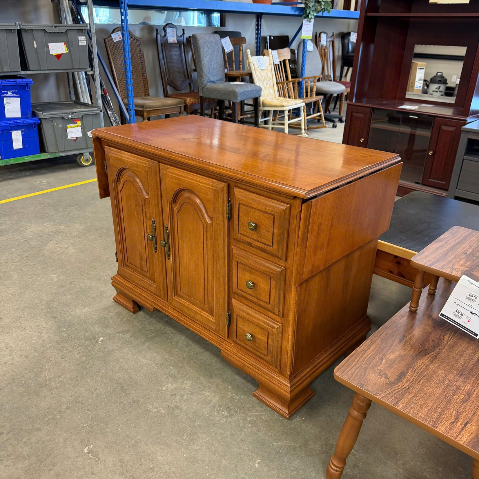 Drop Leaf Hutch