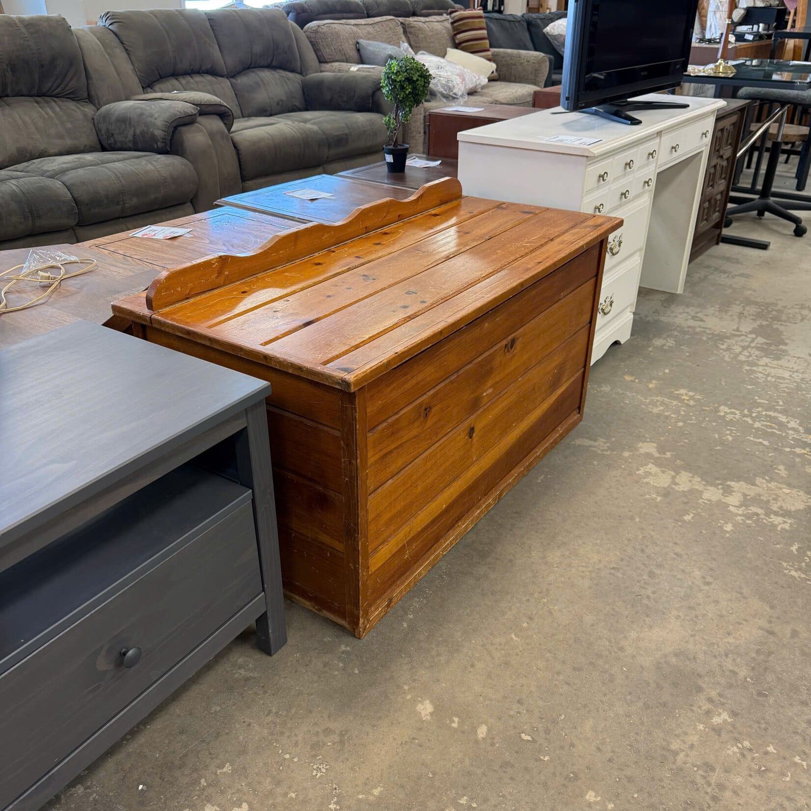 Wooden Cedar Chest