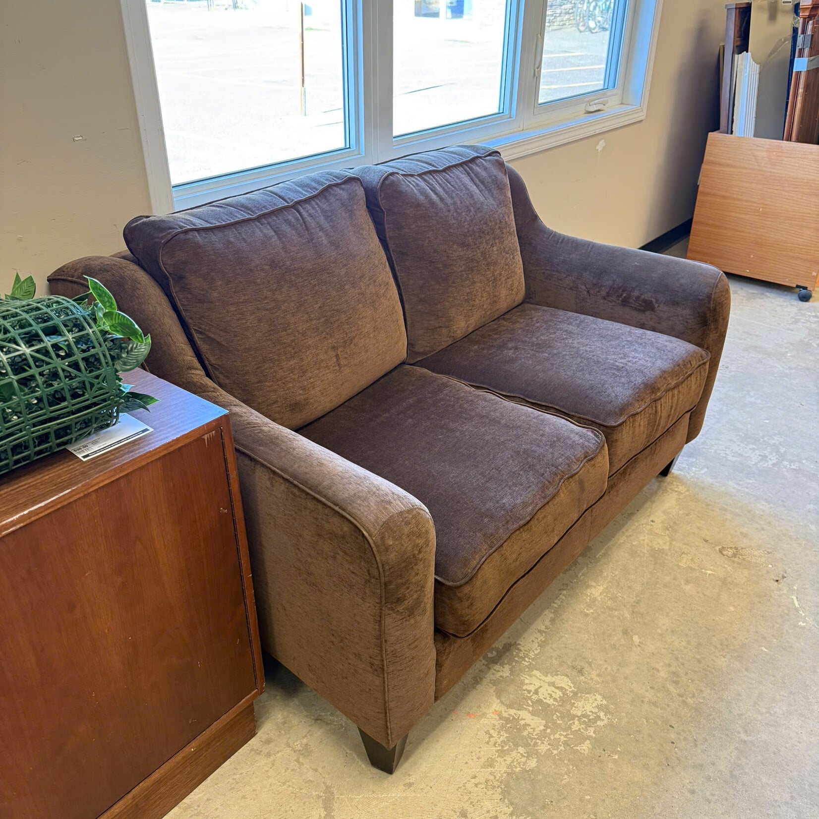 La-Z-Boy Brown Loveseat
