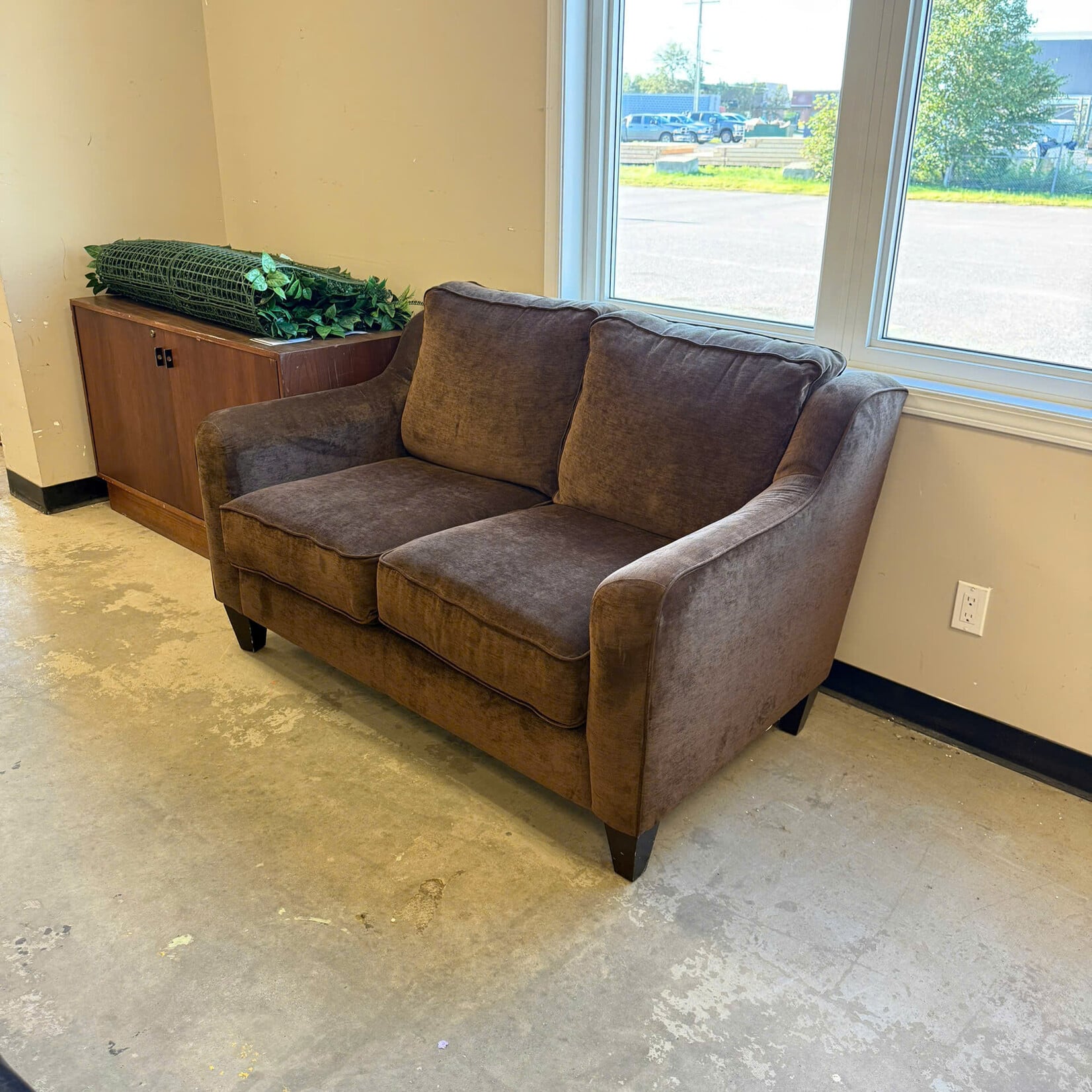 La-Z-Boy Brown Loveseat