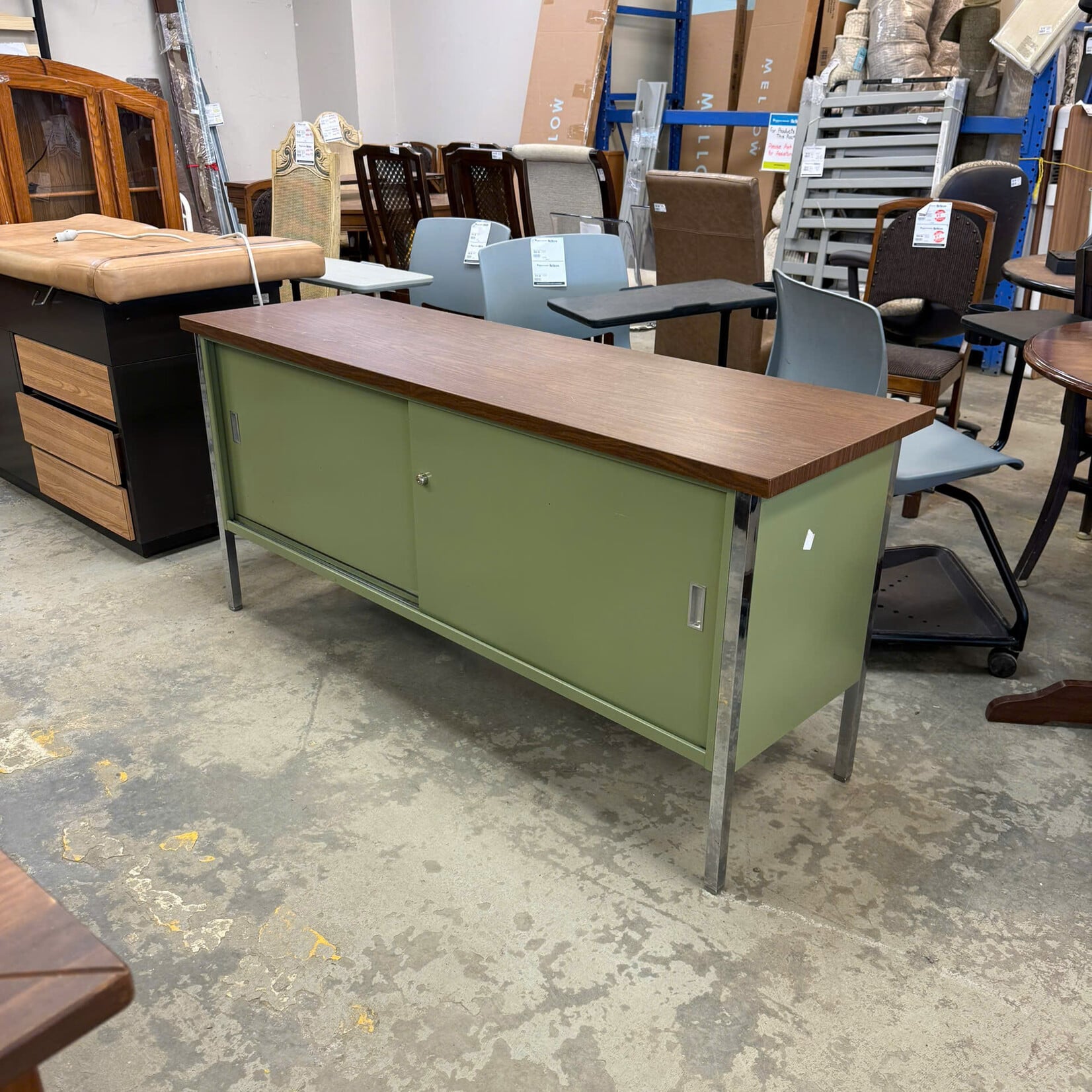 Desk with Metal Legs & Cabinet