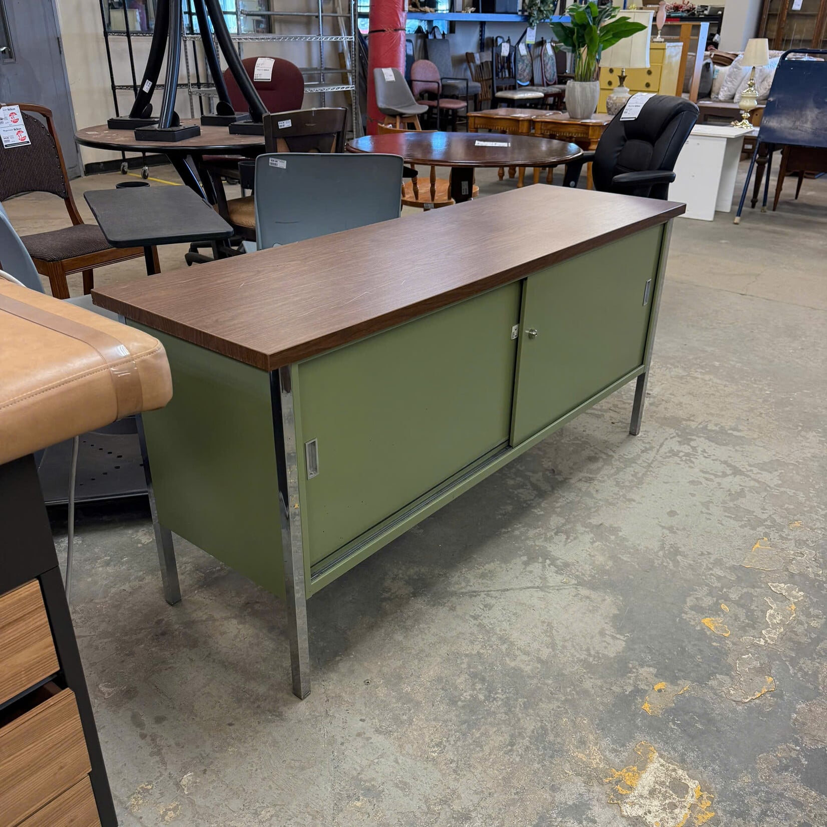 Desk with Metal Legs & Cabinet