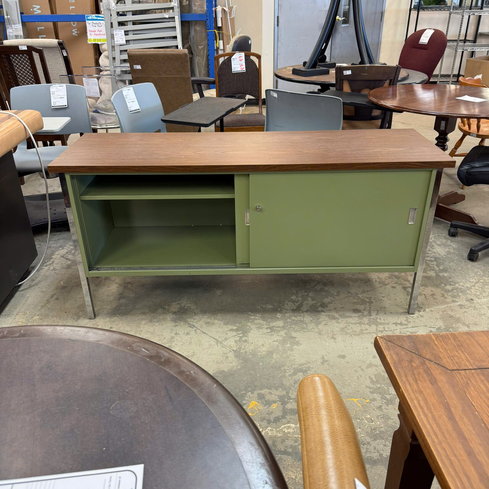 Desk with Metal Legs & Cabinet