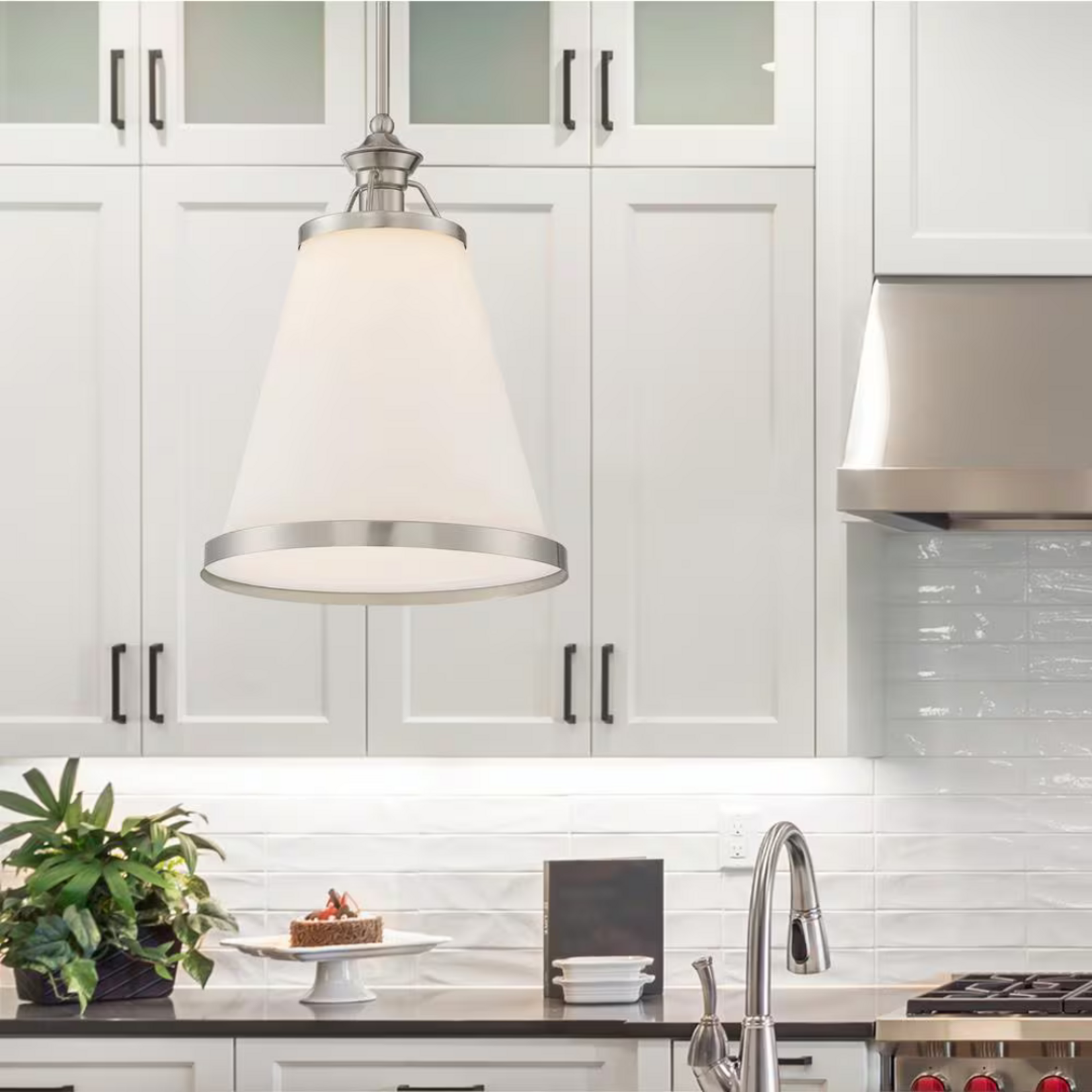 Ashmount Pendant Light