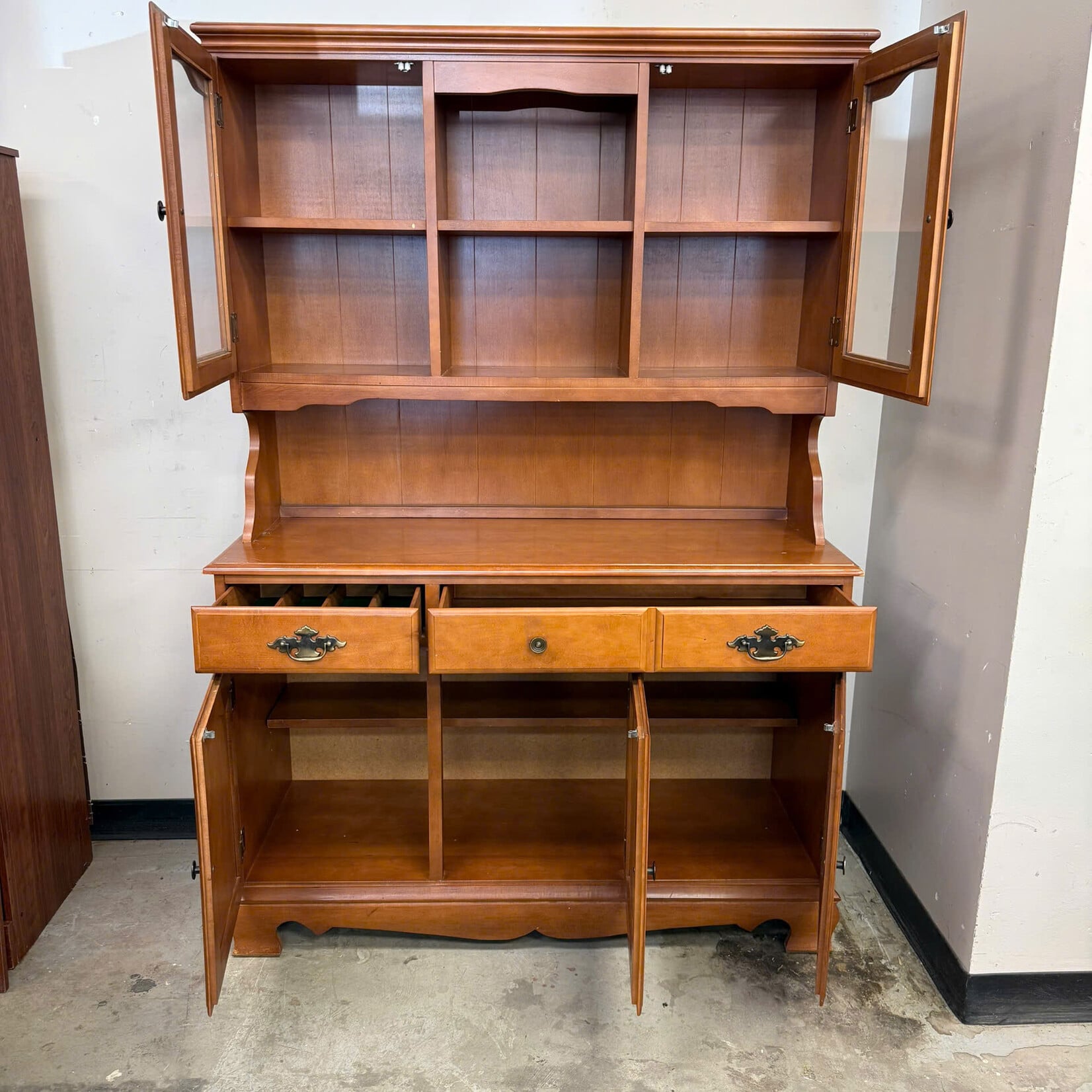 2 Piece Wooden Hutch