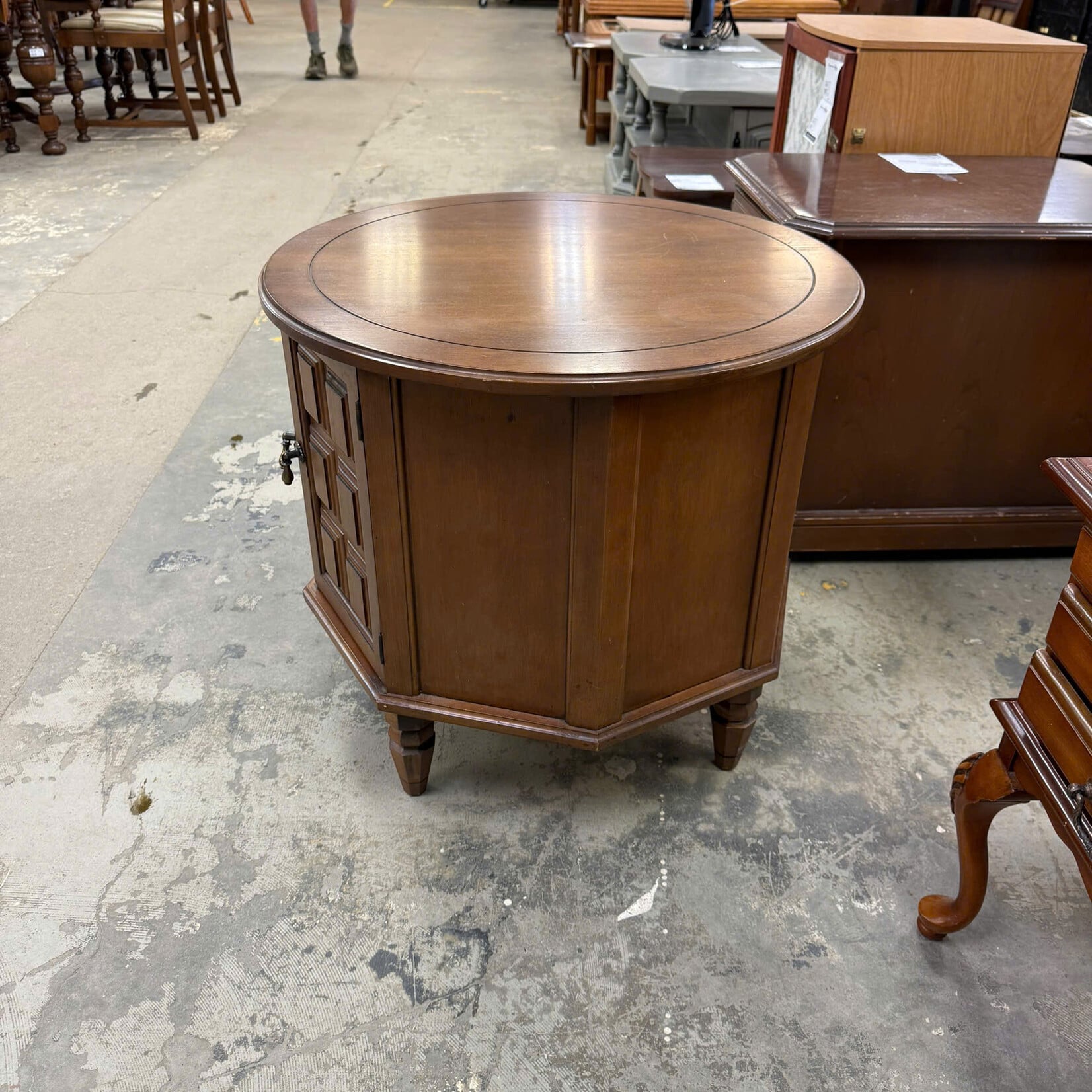 Round End Table Cabinet