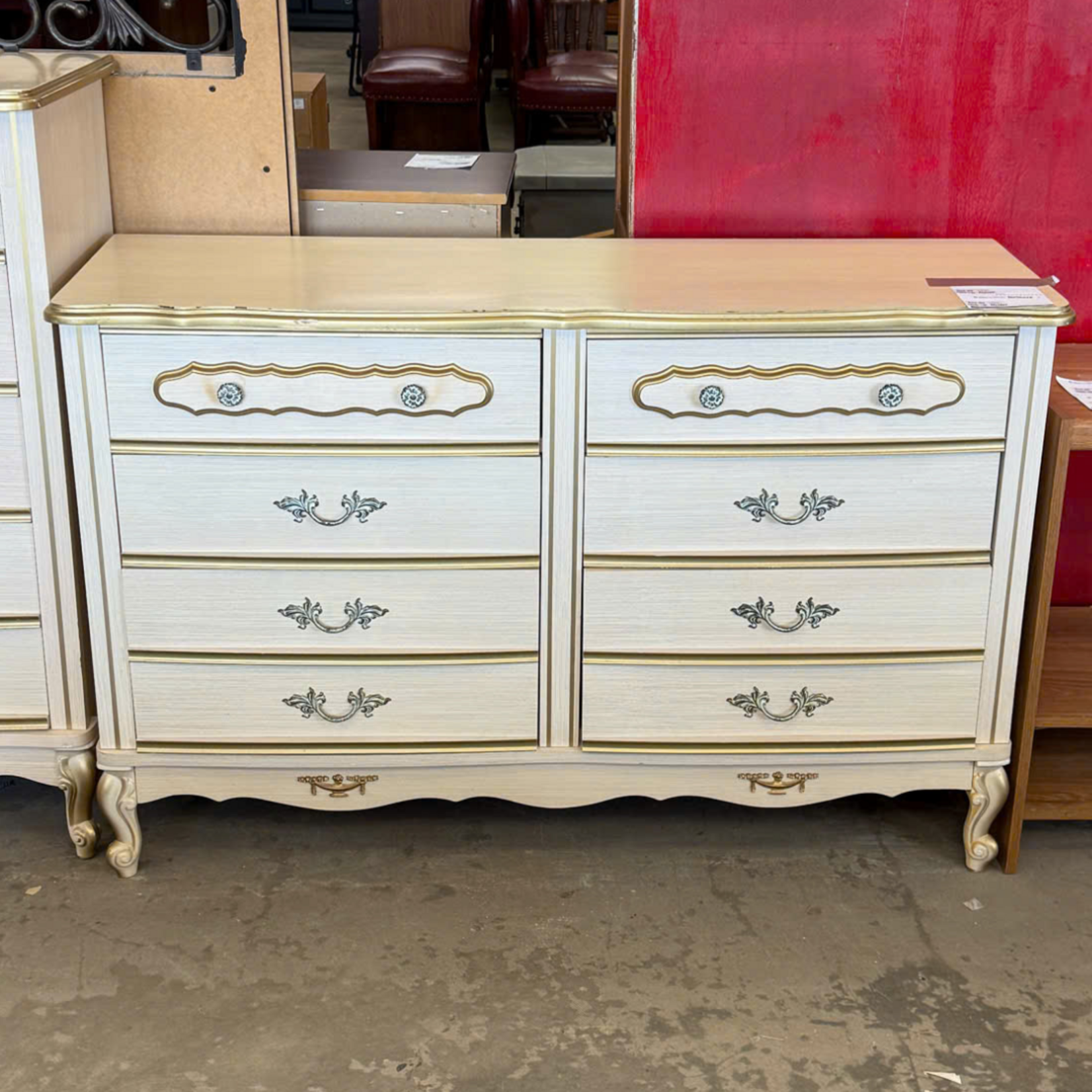 6 Drawer Beige Gold Edging Dresser/Mirror