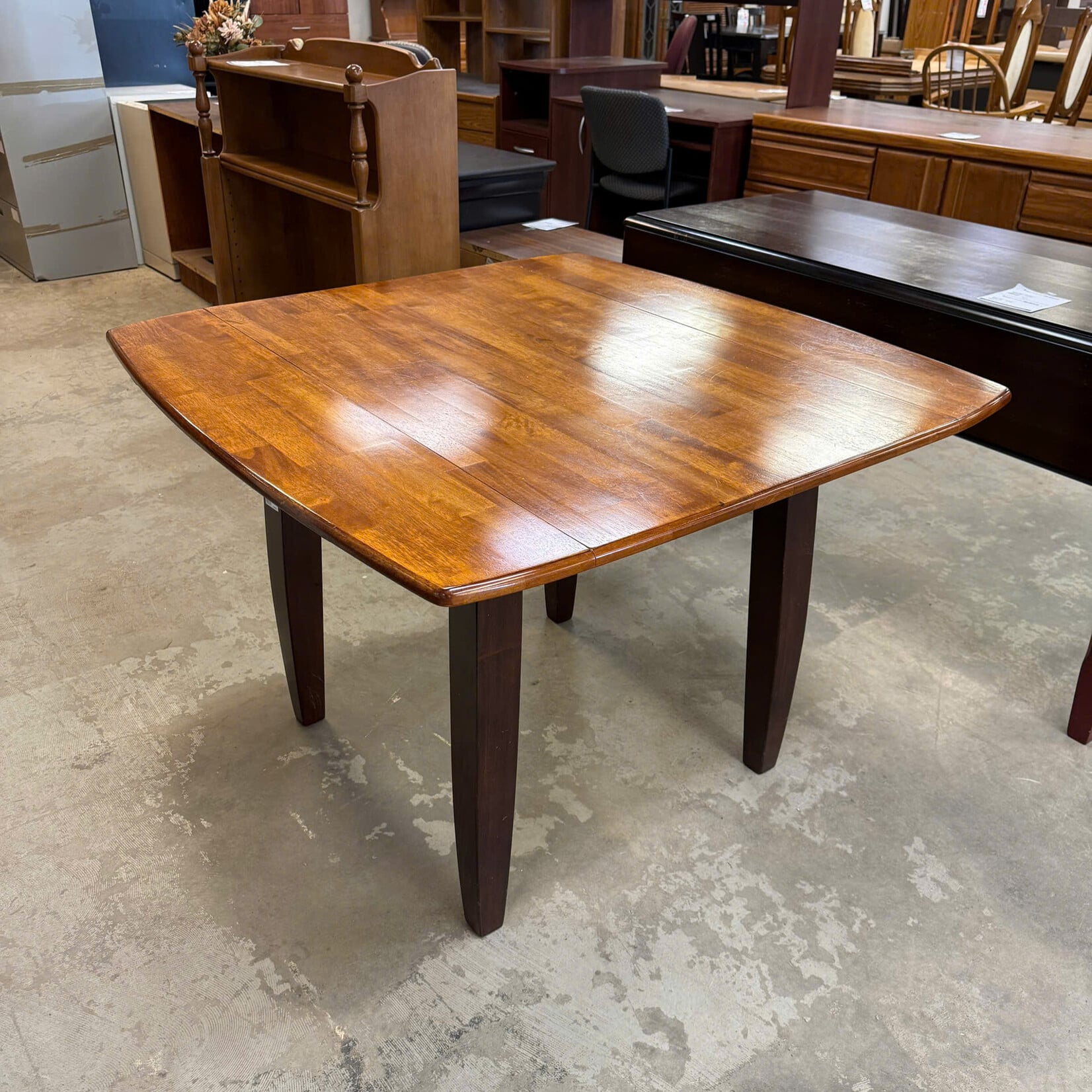 42" Drop-Leaf Table
