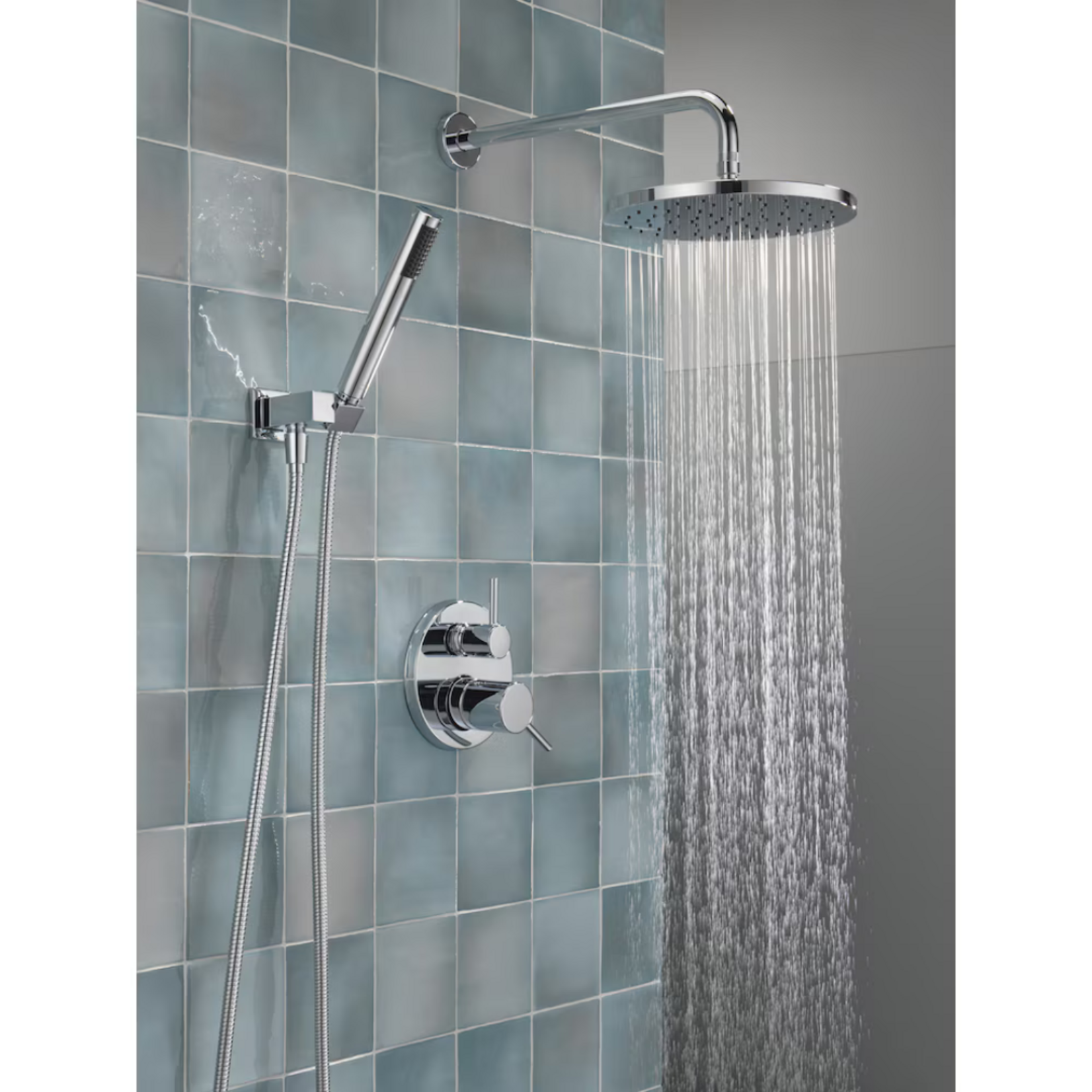 Delta Round Shower Kit-Faucet