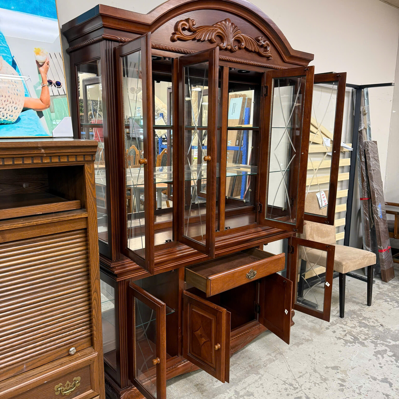 Nice Glass 2 Piece China Cabinet