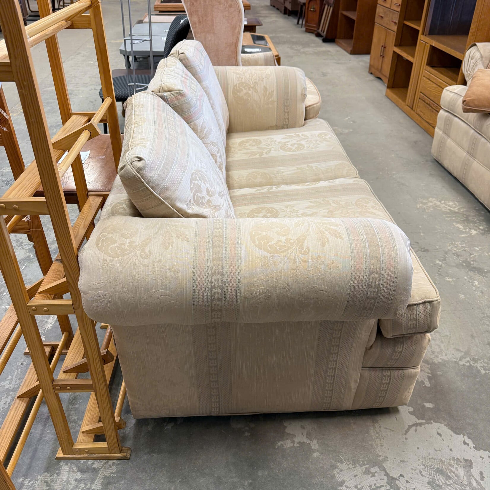 Beige&Gold Floral Fabric Loveseat