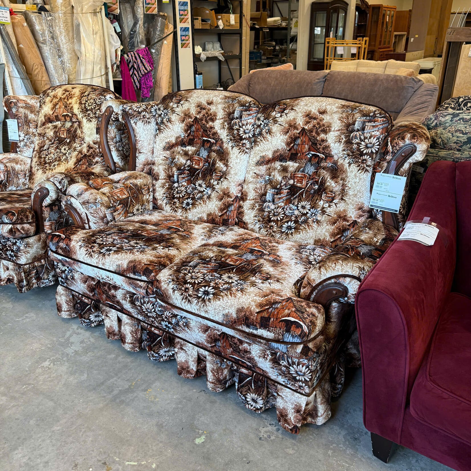 Farm Scene Loveseat