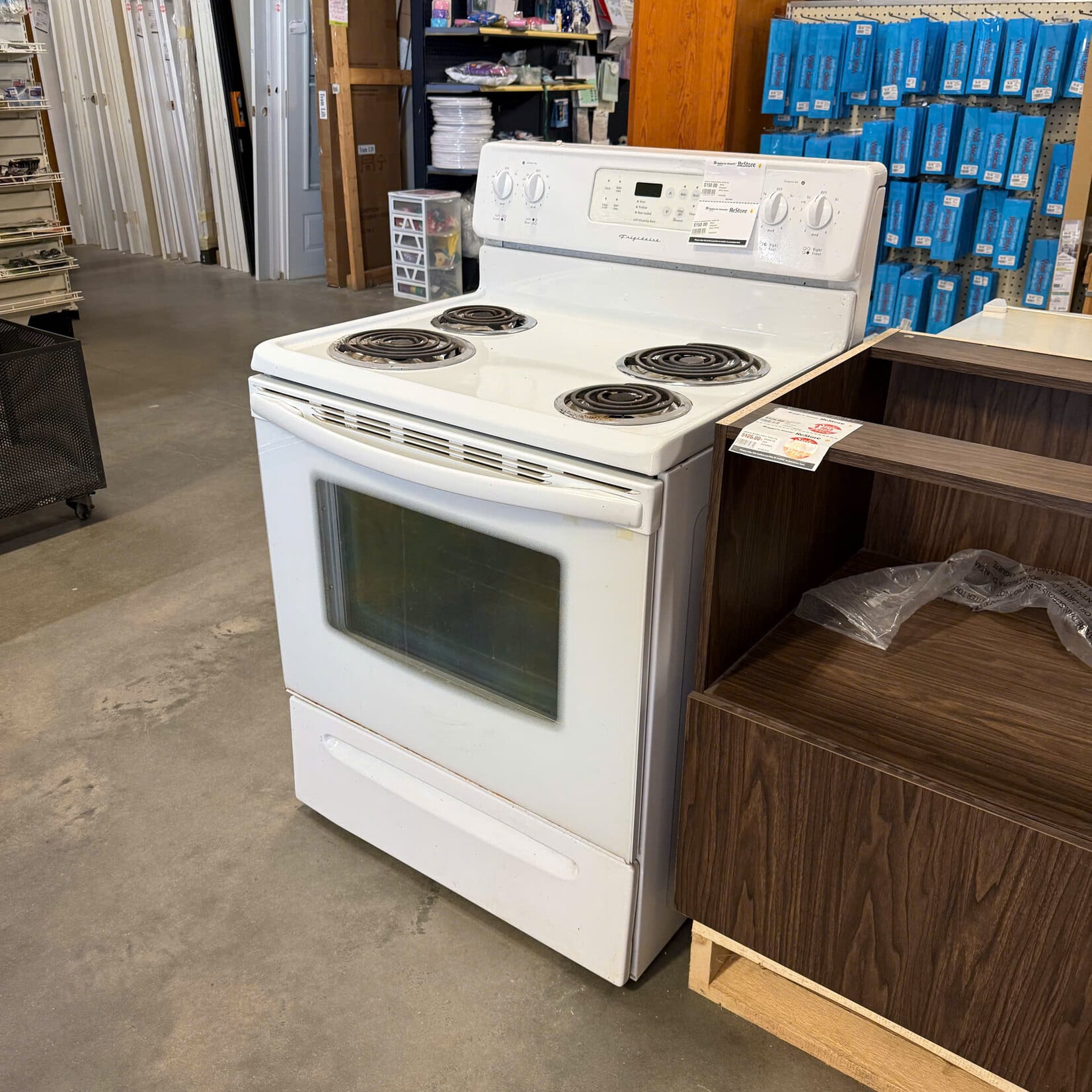 White Frigidaire Stove Tested