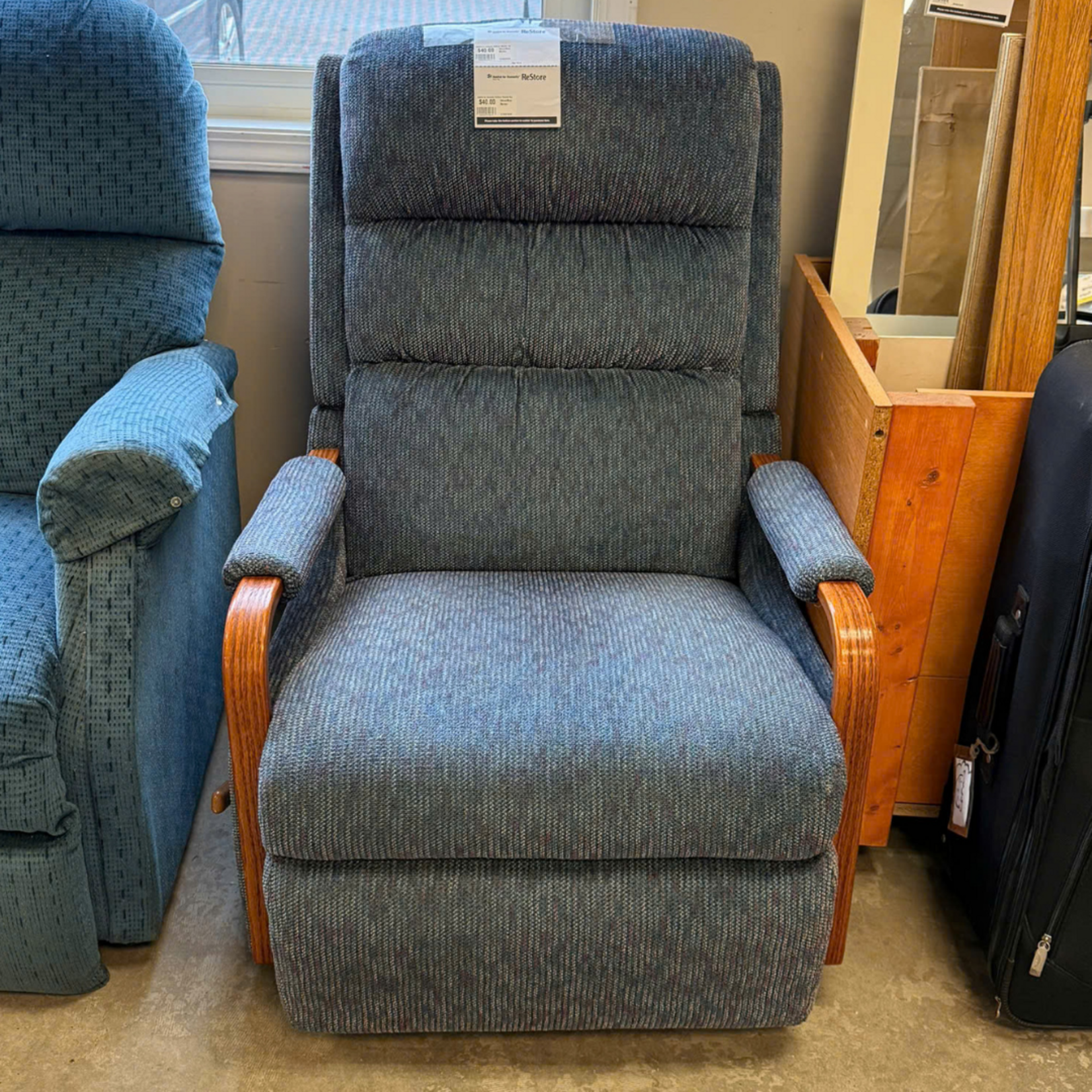 Wood/Blue Rocker