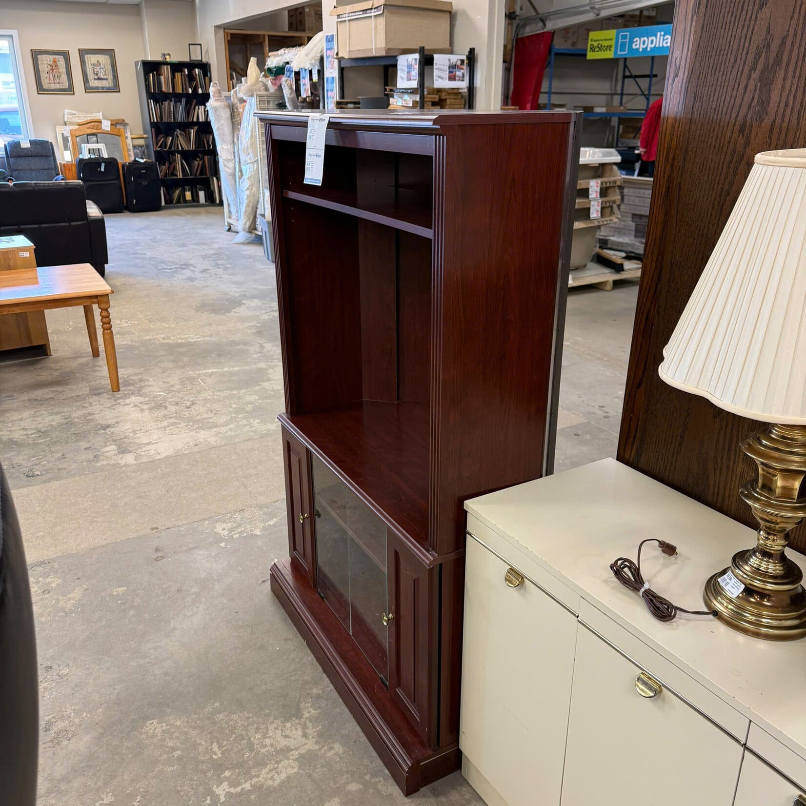 Entertainment Unit with Enclosed Cabinet
