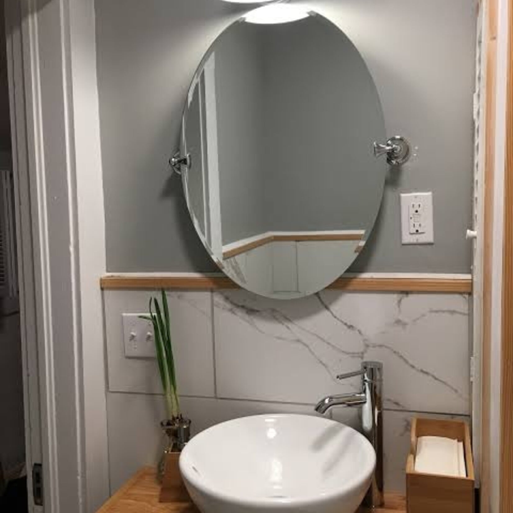 Mirror w Decorative Hardware
