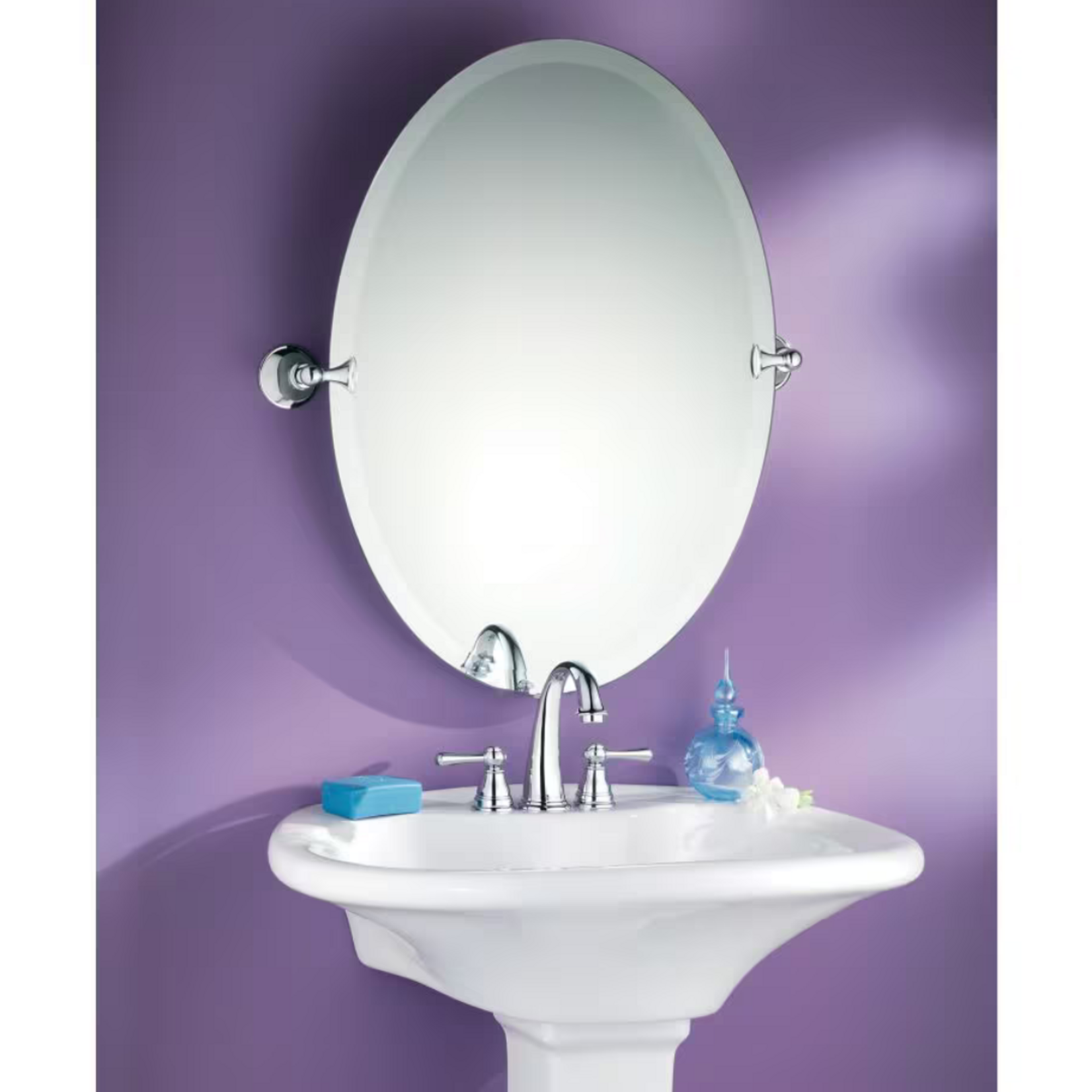 Mirror w Decorative Hardware