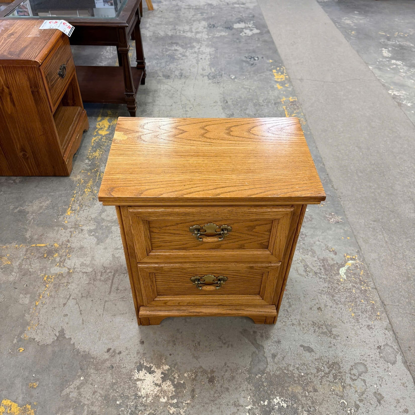 2 Drawer Oak Nightstand