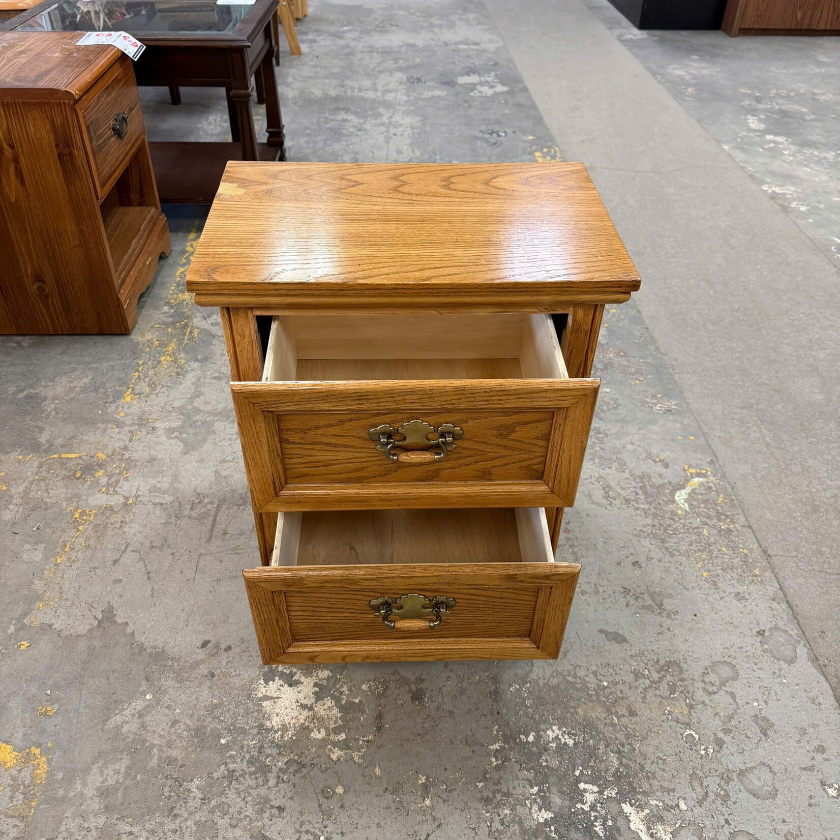 2 Drawer Oak Nightstand