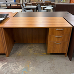 Wooden Desk w Right Drawers
